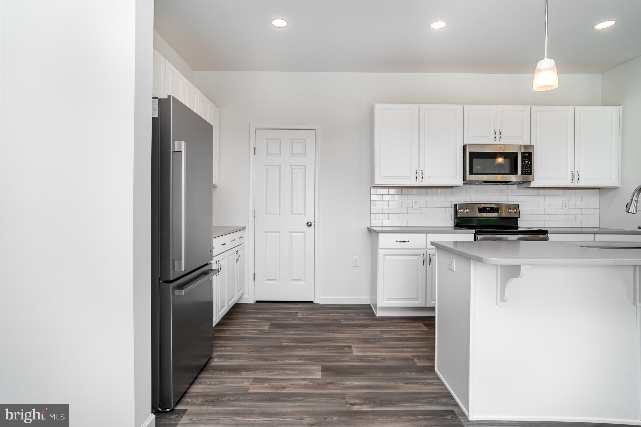 THE TOWNES AT BRIAR CREEK - Residential Lease