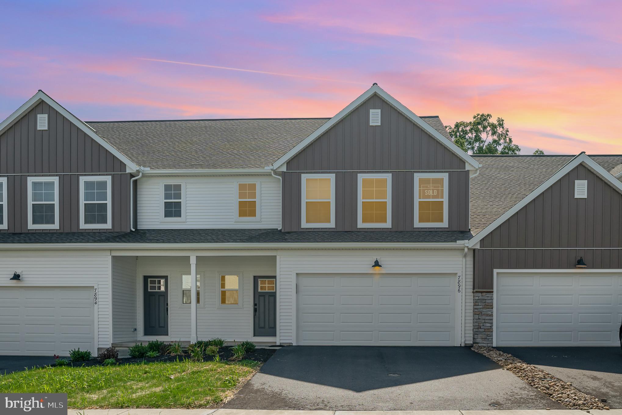 THE TOWNES AT BRIAR CREEK - Residential Lease