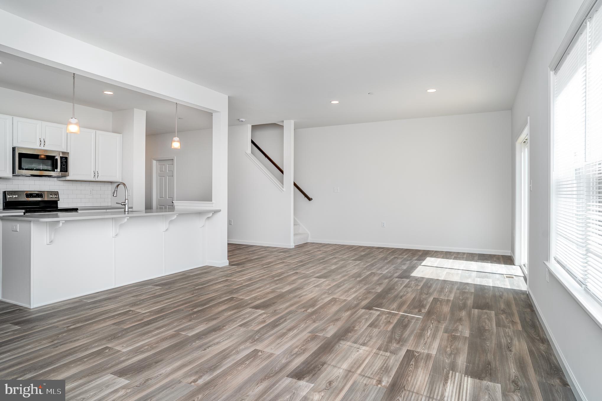 THE TOWNES AT BRIAR CREEK - Residential Lease