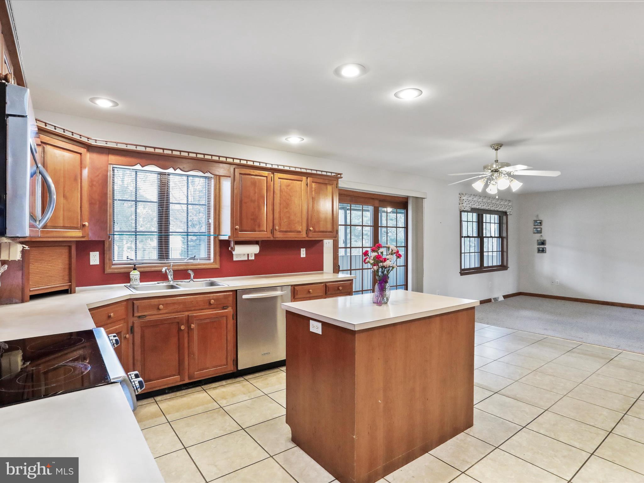 BEECHWOOD - Residential