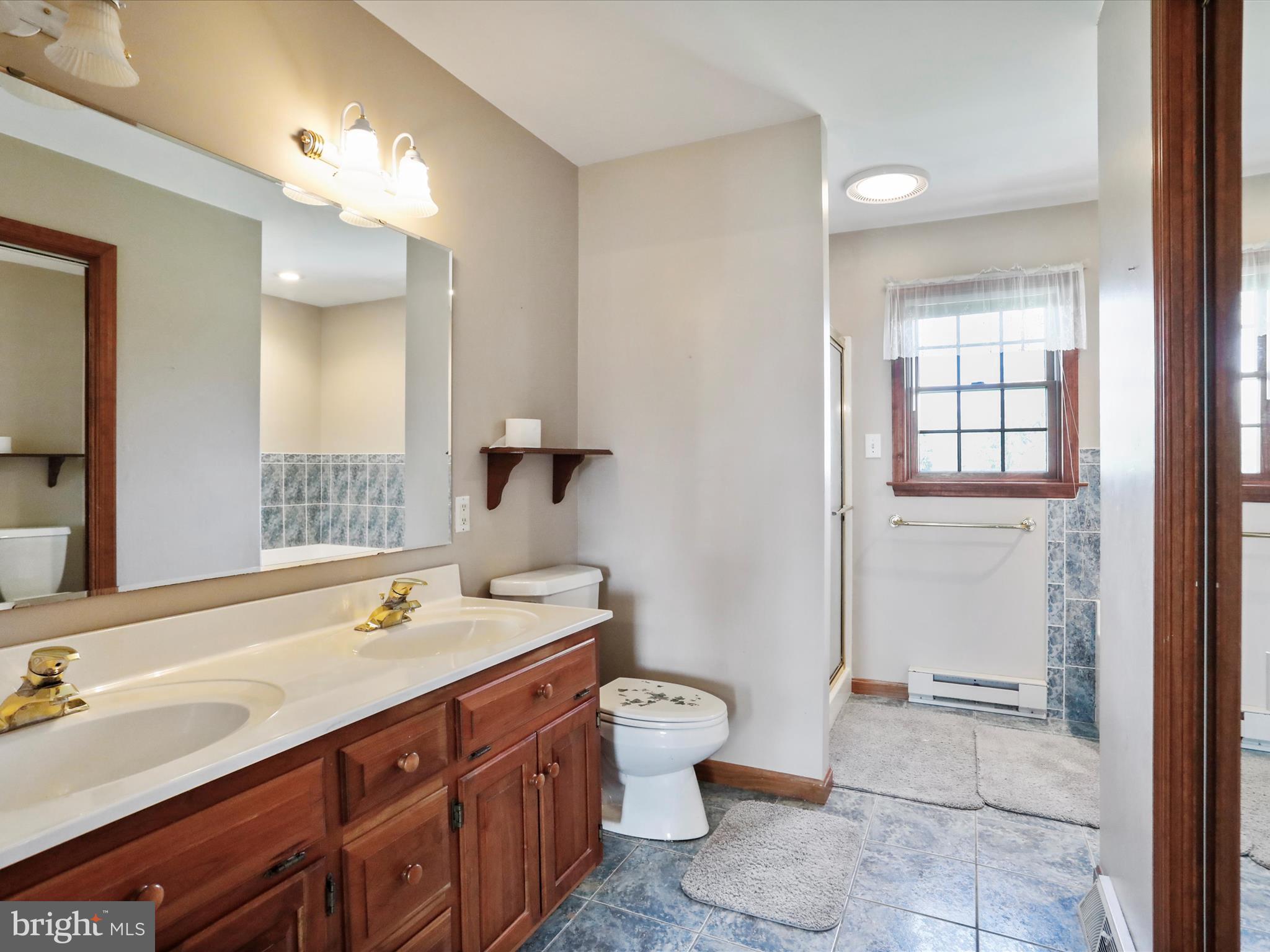 BEECHWOOD - Residential