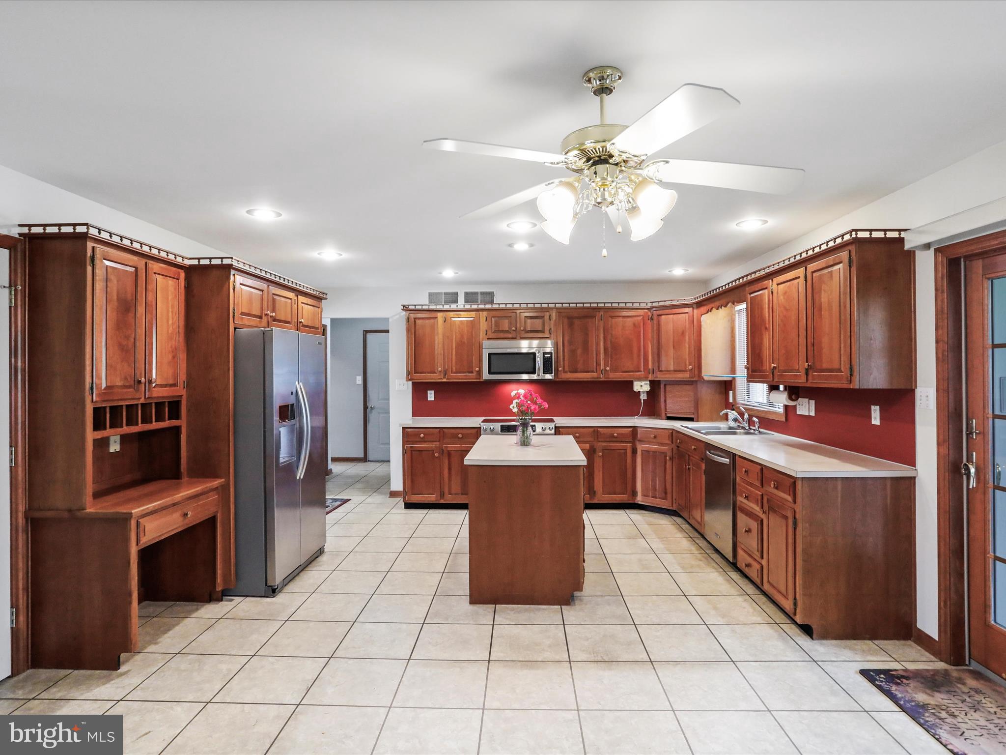 BEECHWOOD - Residential