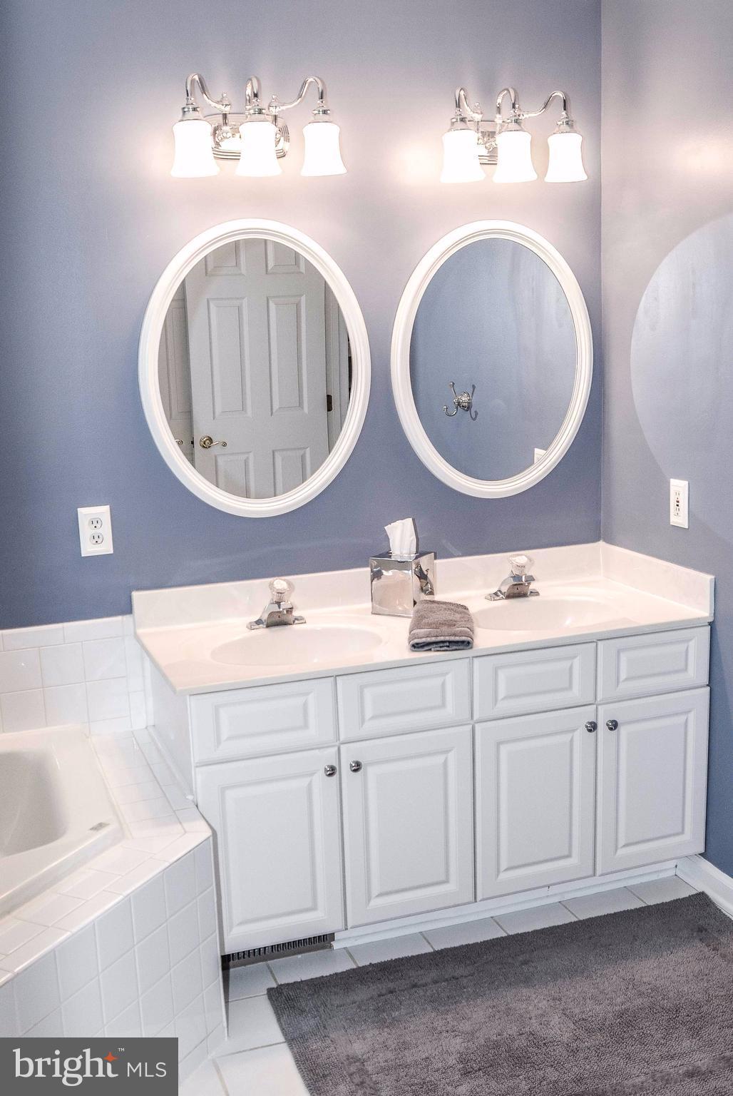 SPENCEOLA FARMS - Residential