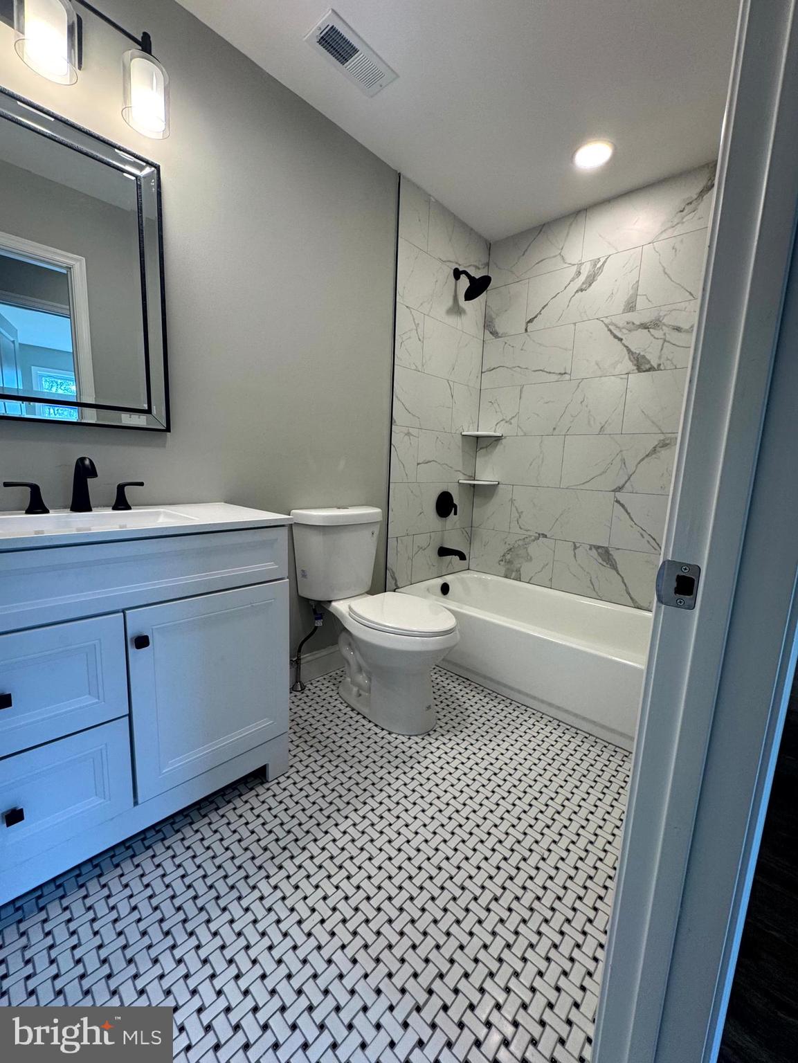 ABINGTON - Residential