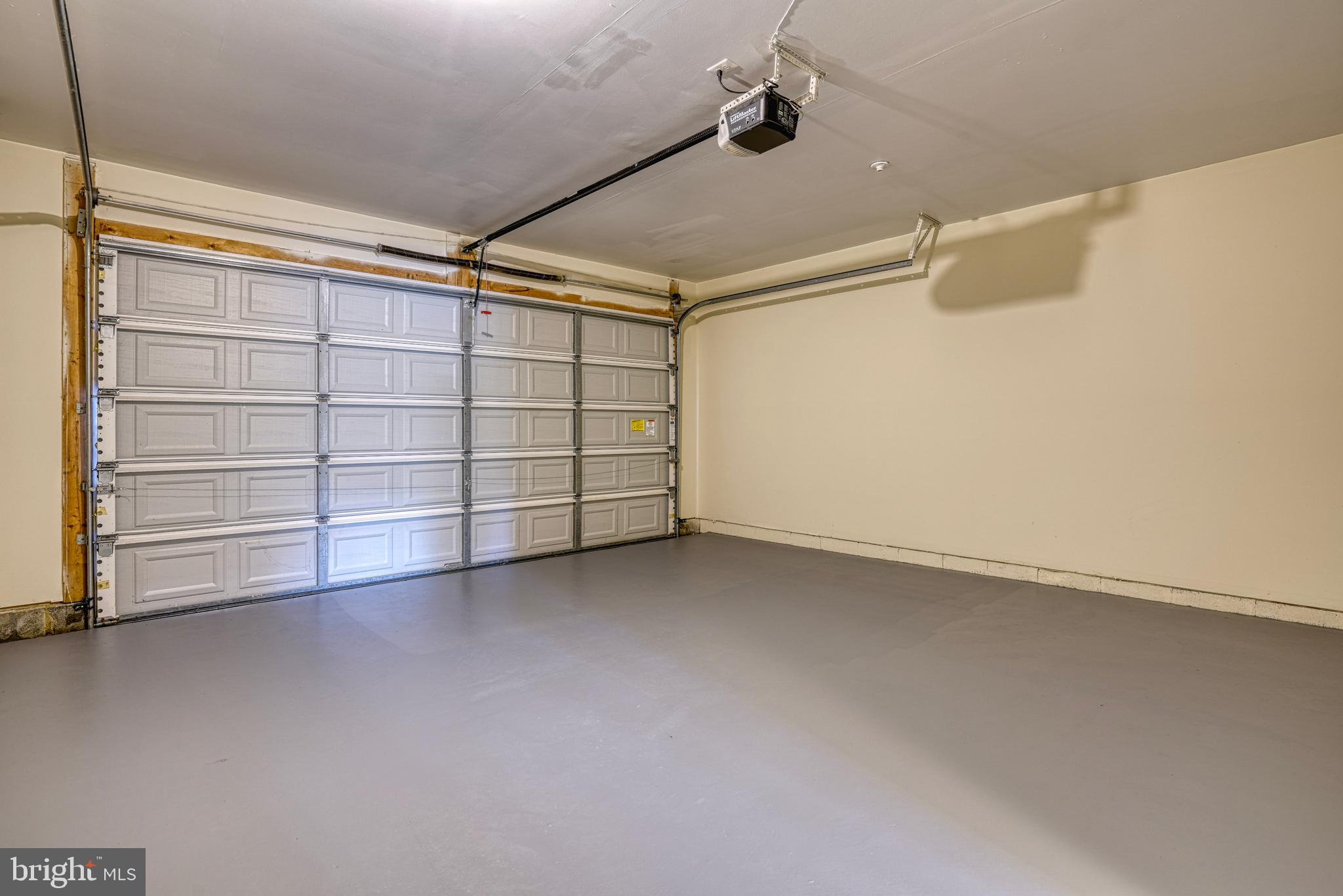 LAKELANDS AT EASTON - Residential