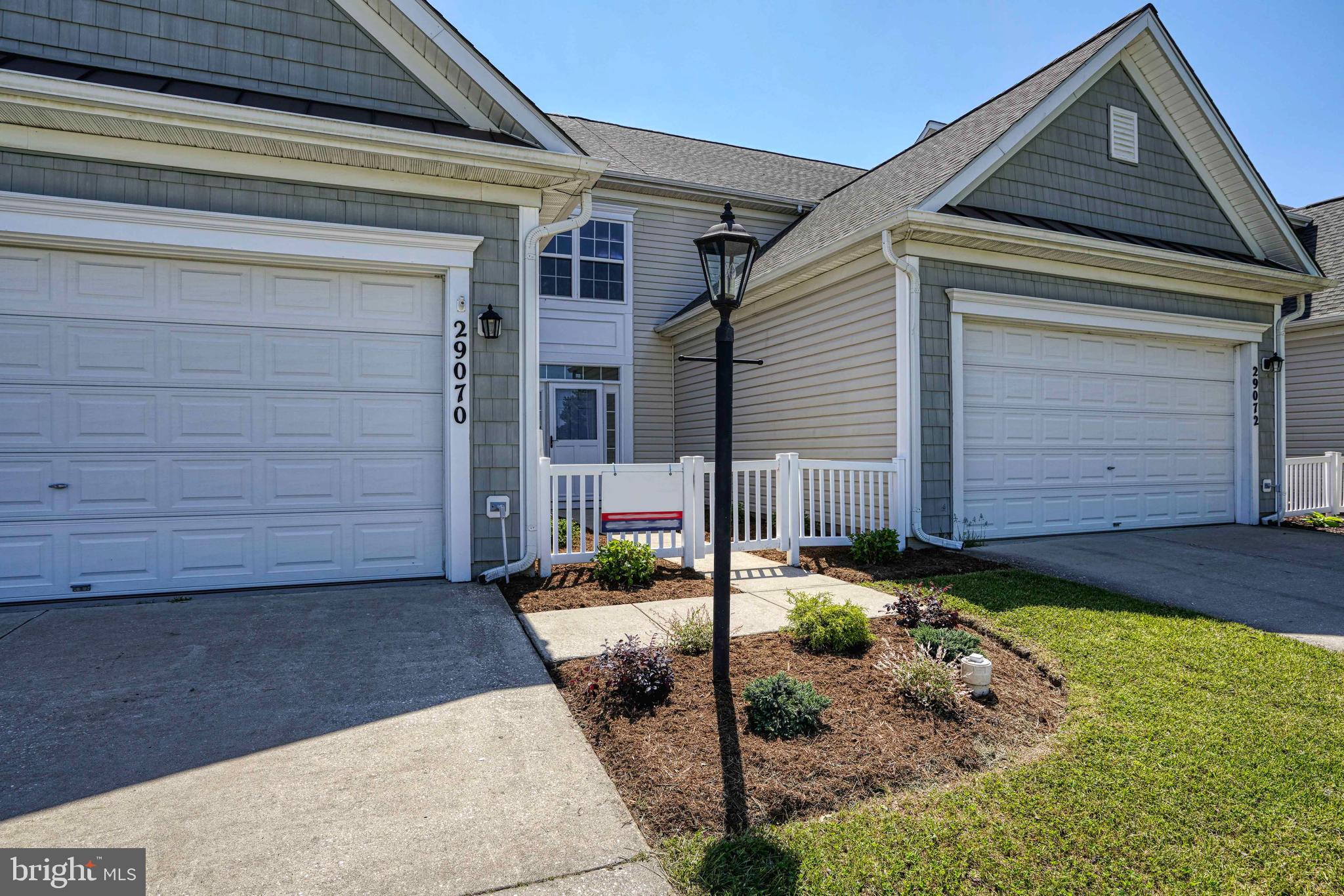 LAKELANDS AT EASTON - Residential