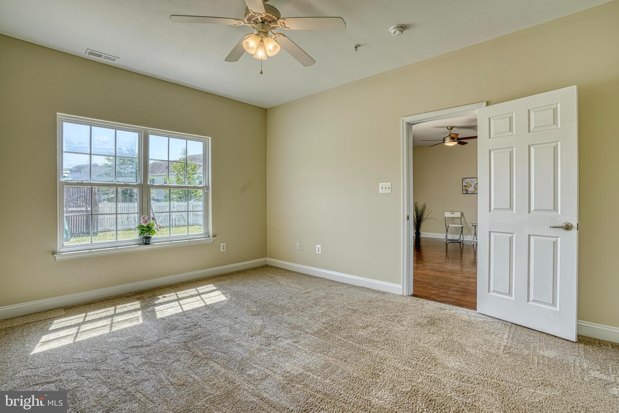 LAKELANDS AT EASTON - Residential