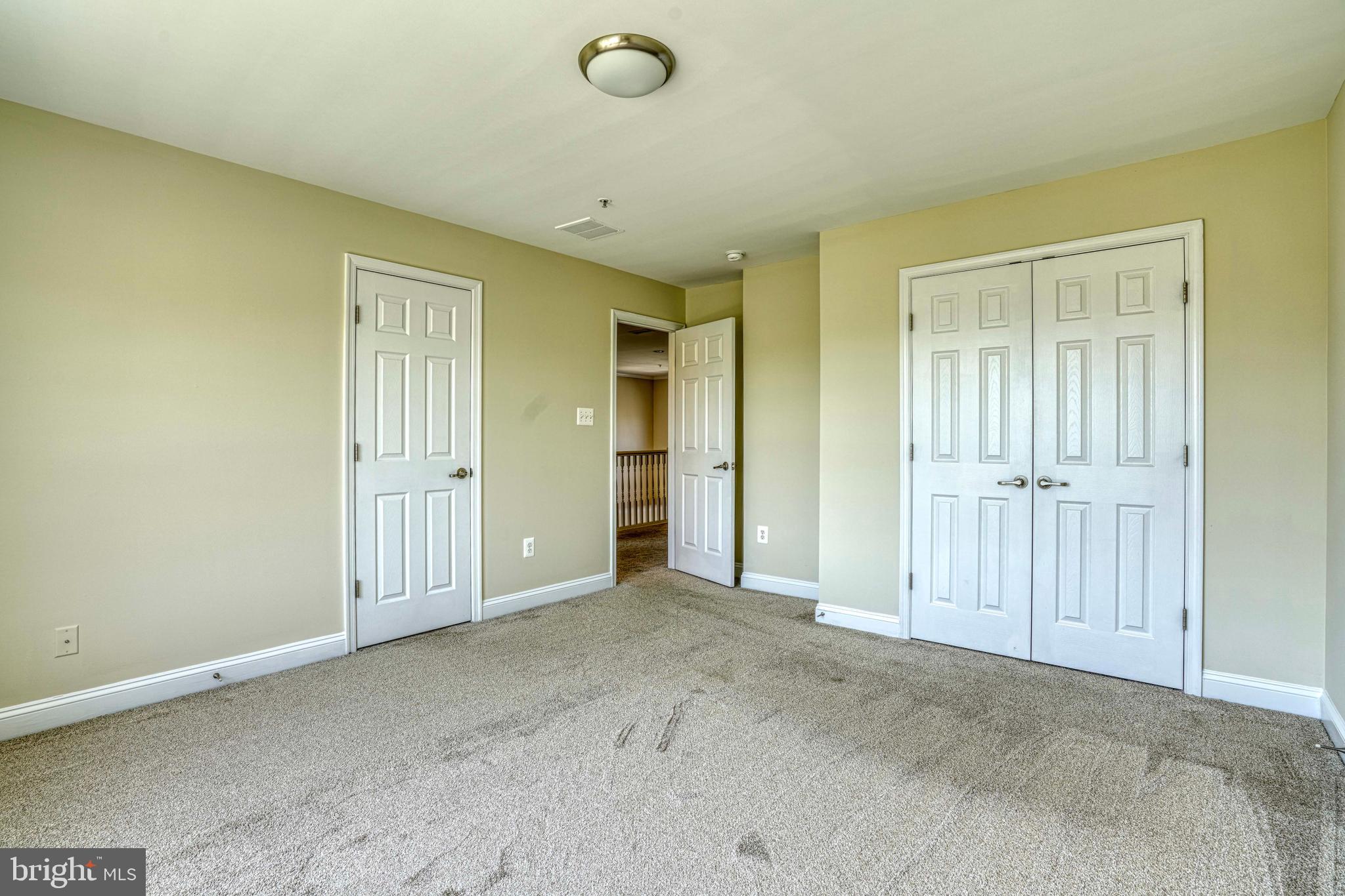 LAKELANDS AT EASTON - Residential