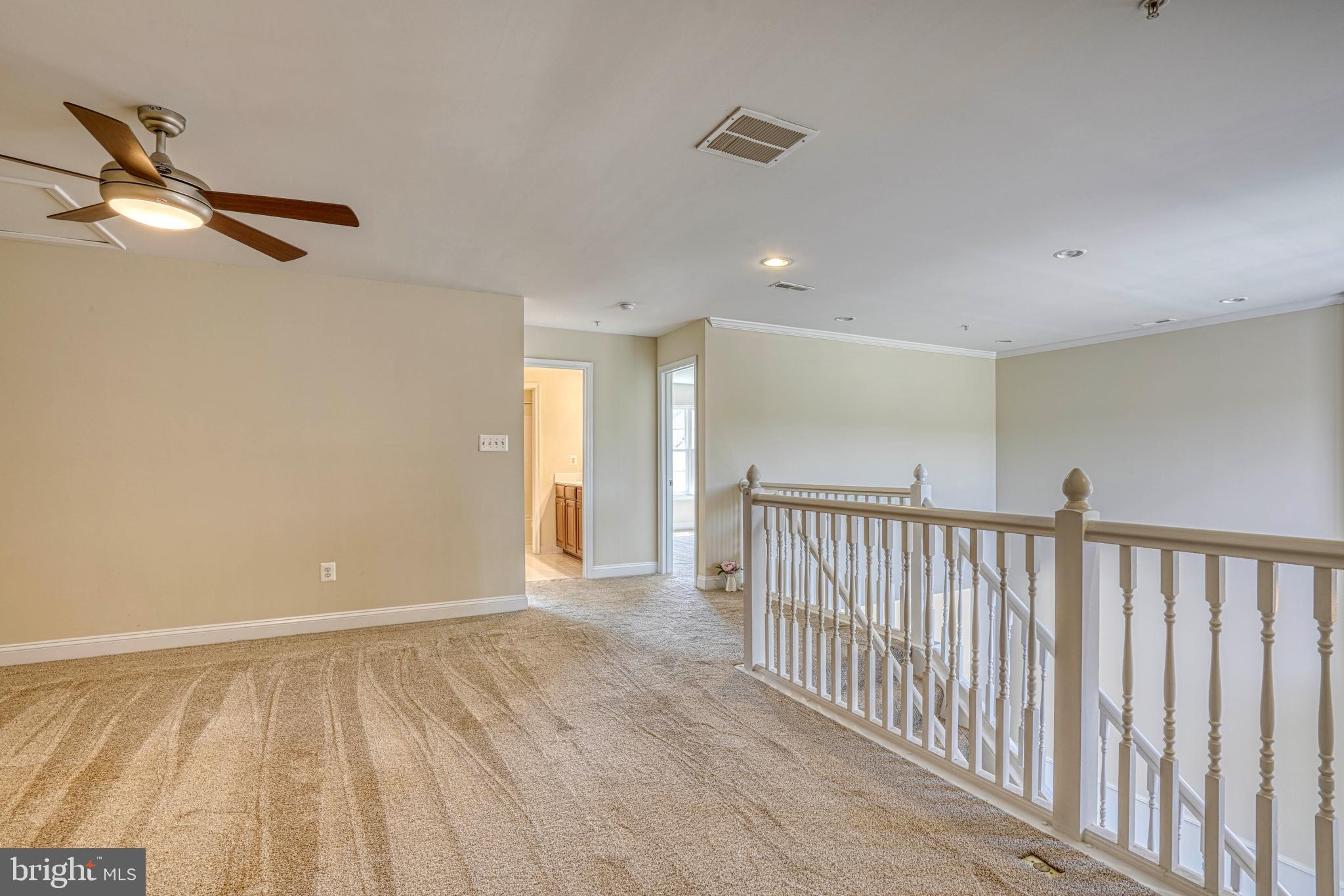 LAKELANDS AT EASTON - Residential