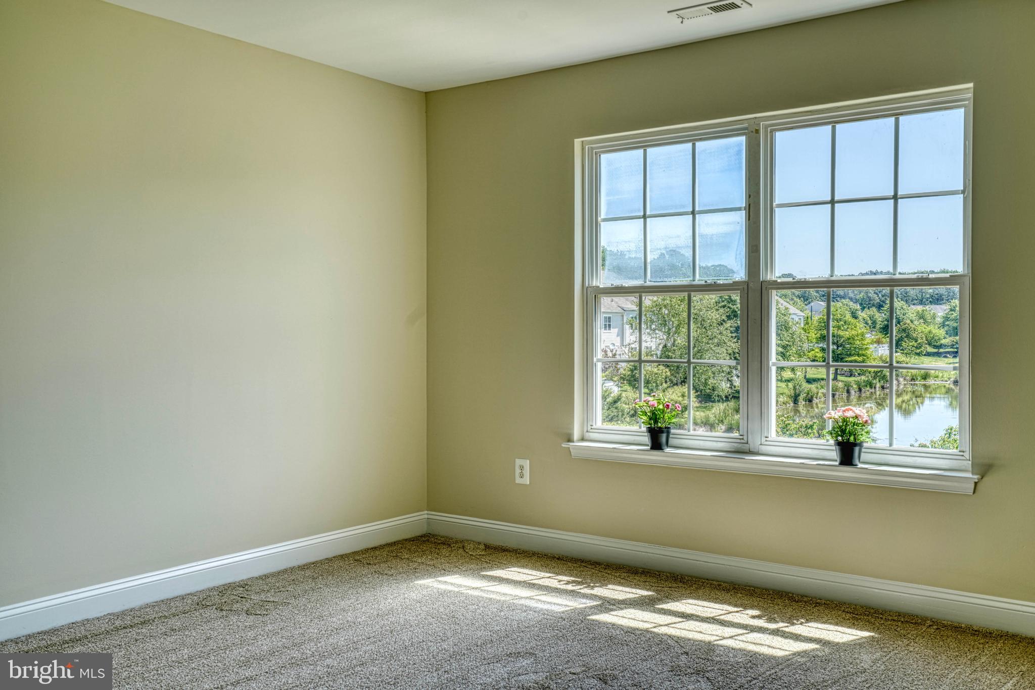 LAKELANDS AT EASTON - Residential