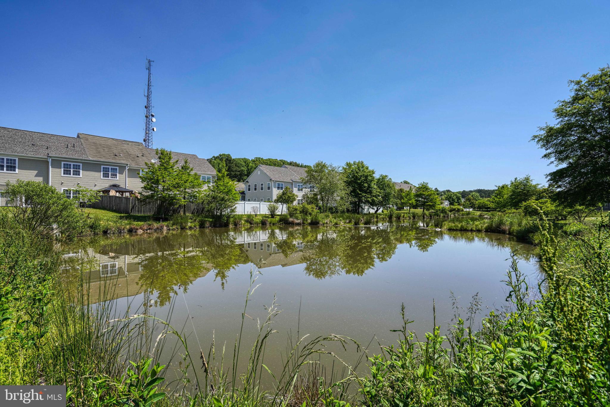 LAKELANDS AT EASTON - Residential