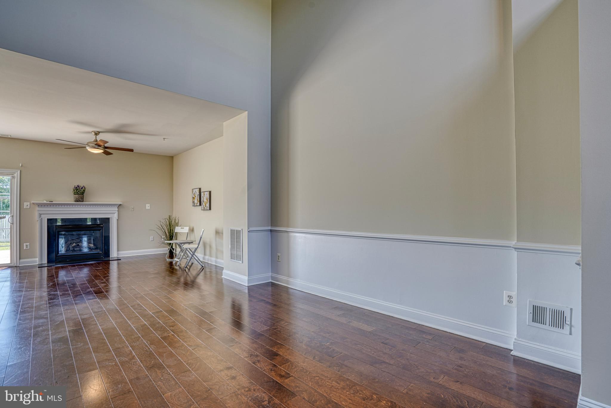 LAKELANDS AT EASTON - Residential