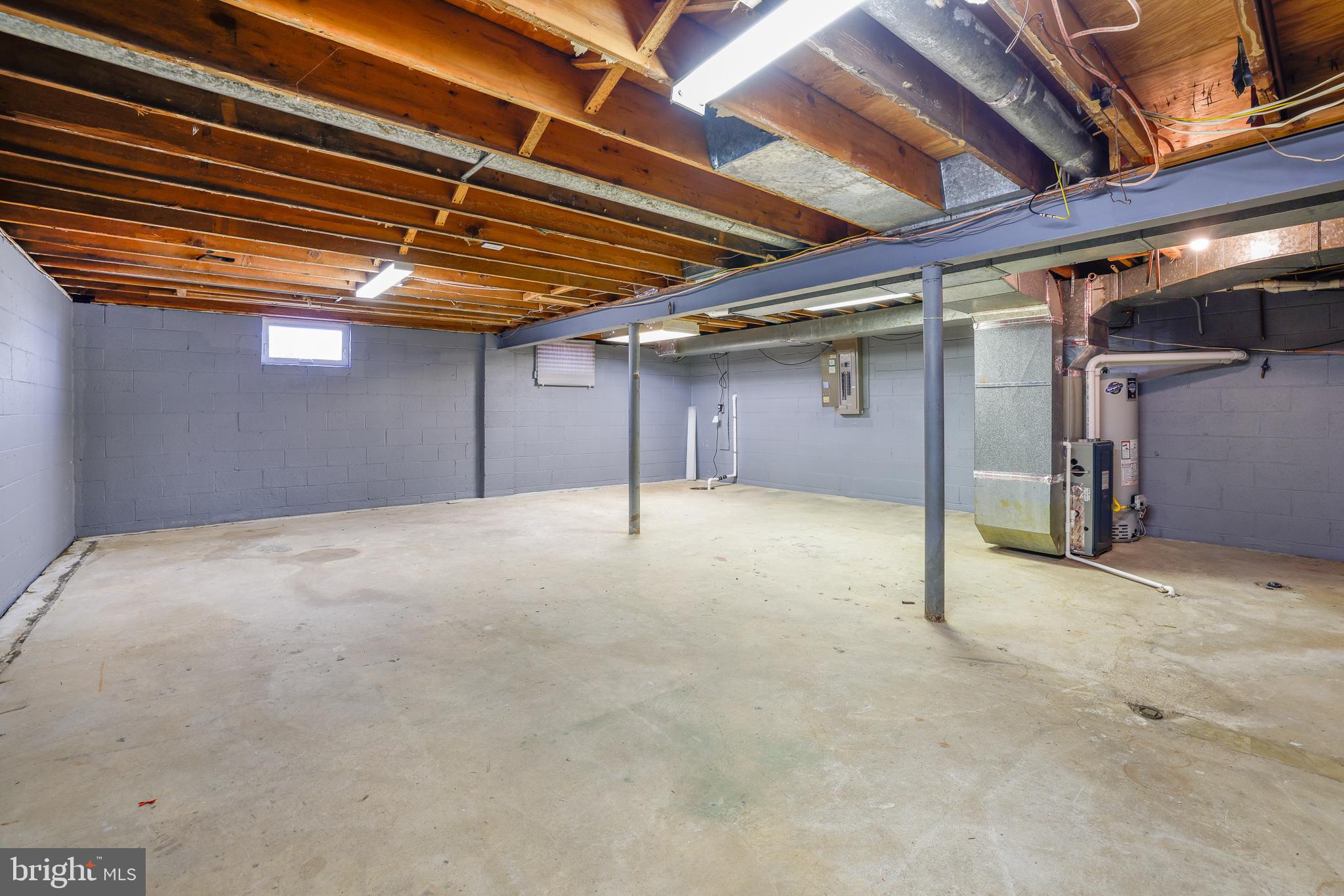 HIGHLAND WEST - Residential