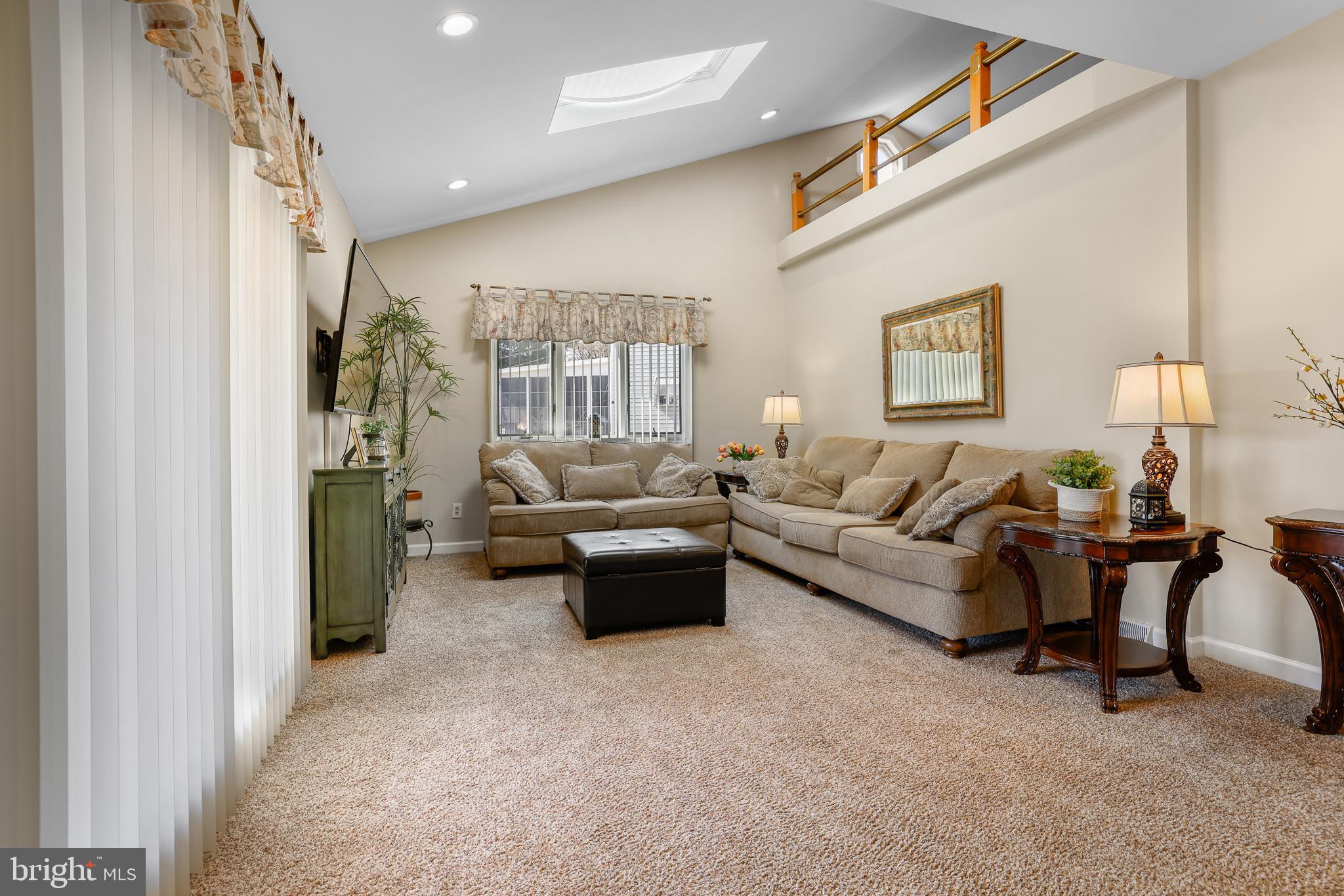 HIGHLAND WEST - Residential