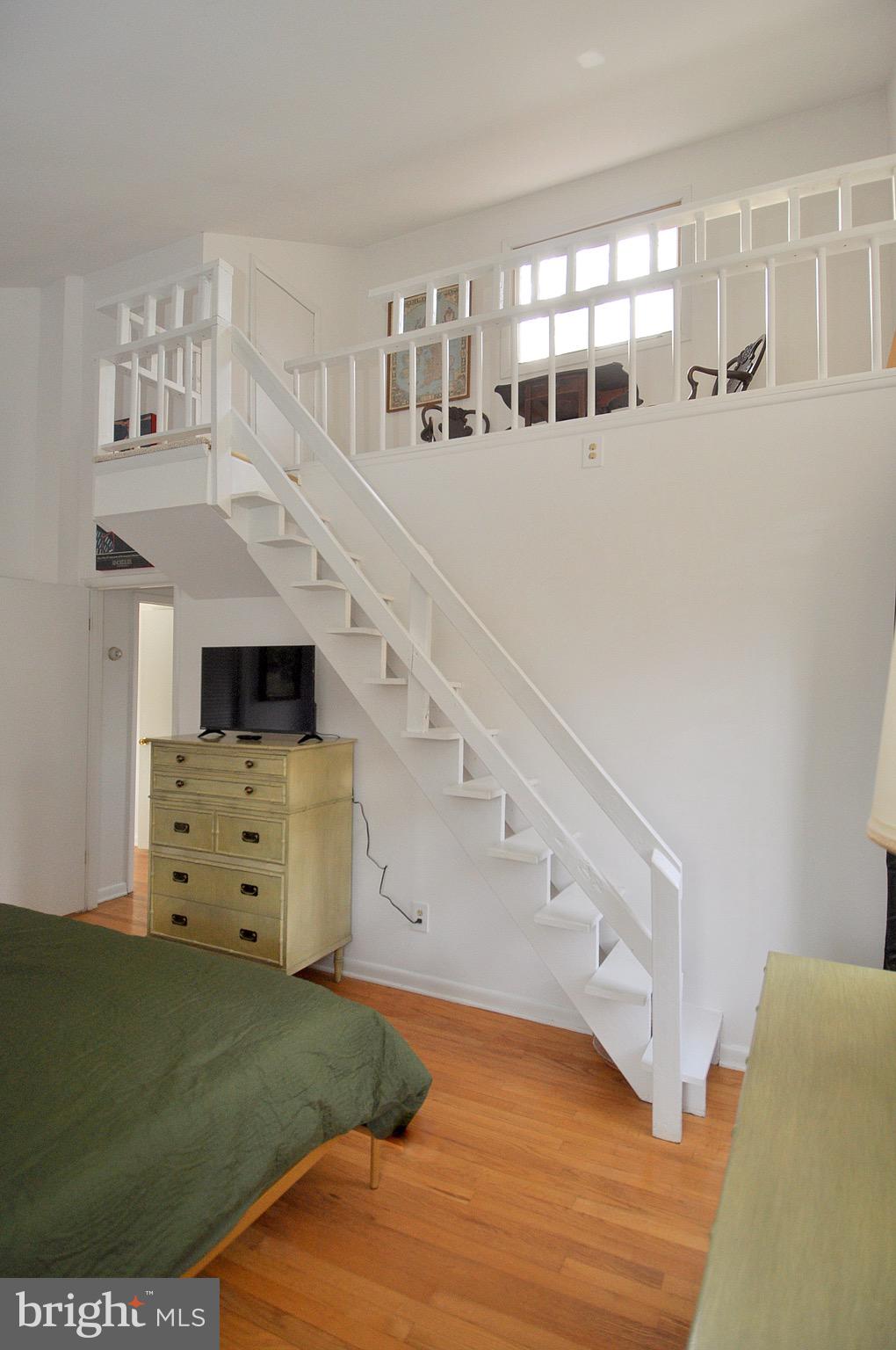 COOLFONT MOUNTAINSIDE - Residential