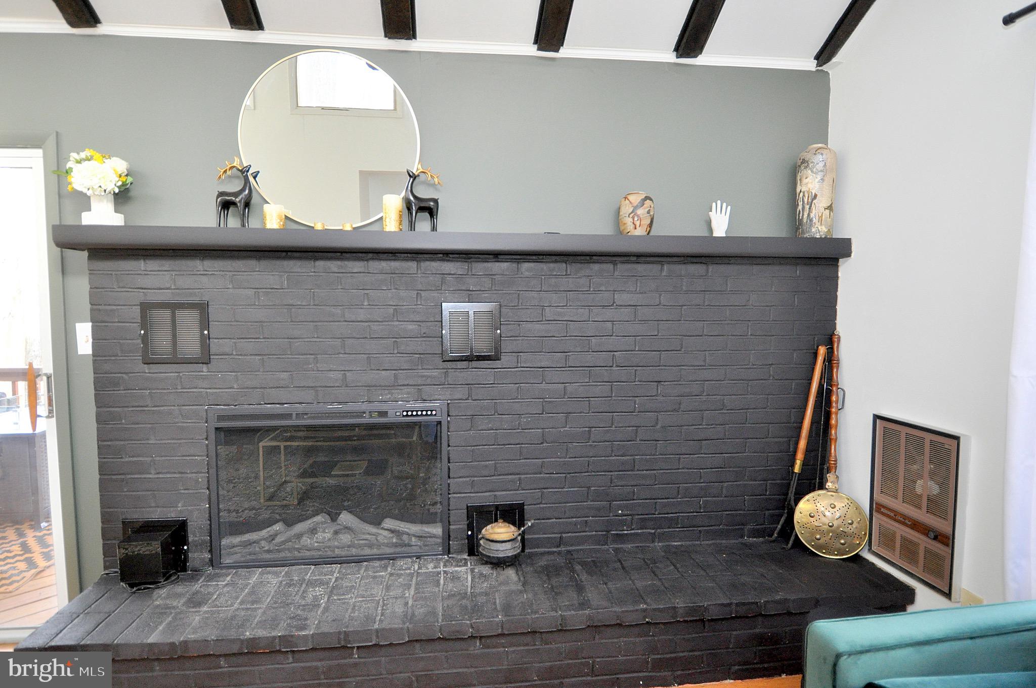 COOLFONT MOUNTAINSIDE - Residential