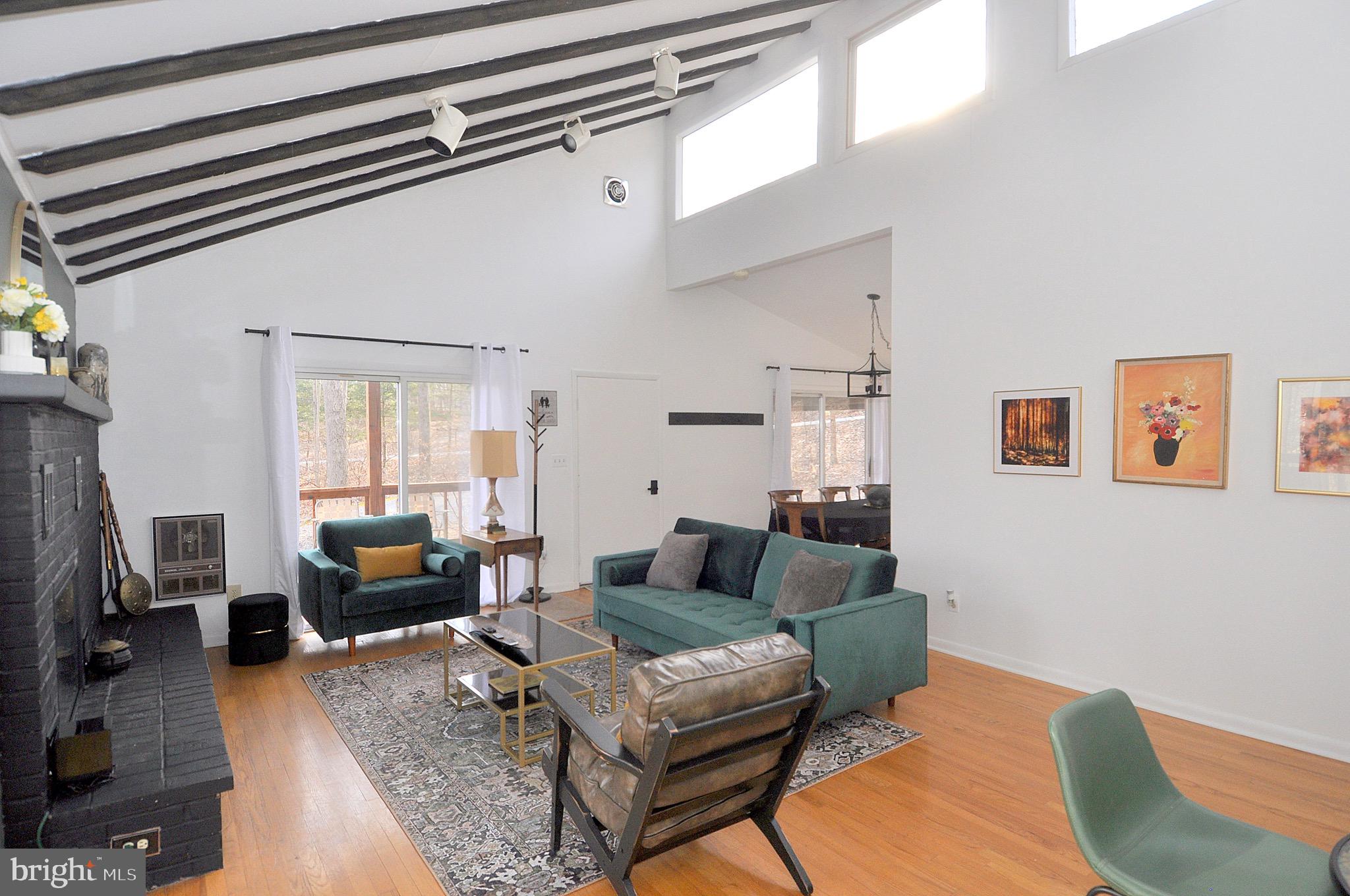 COOLFONT MOUNTAINSIDE - Residential