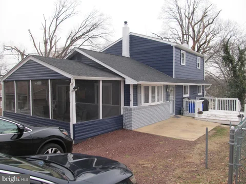 MLS: NJCD2128596