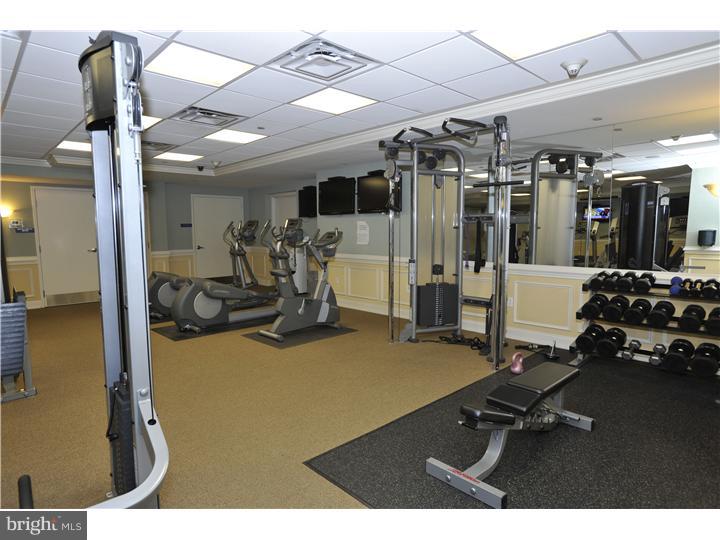 HUNTINGDON PLACE - Residential