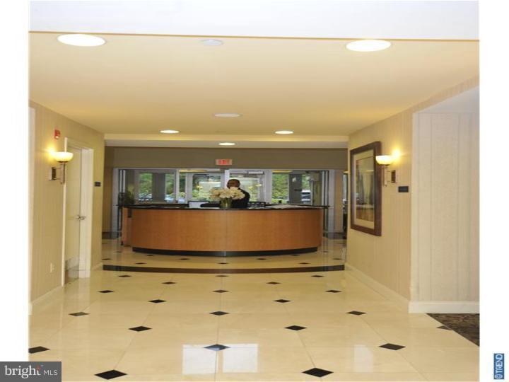 HUNTINGDON PLACE - Residential