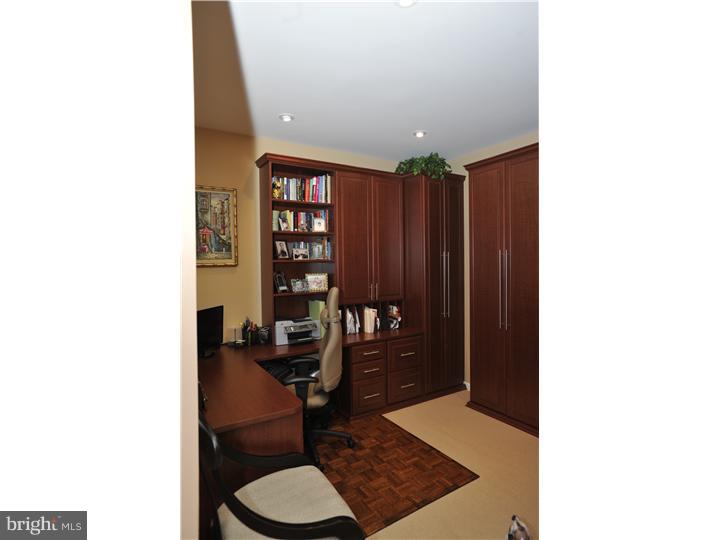 HUNTINGDON PLACE - Residential