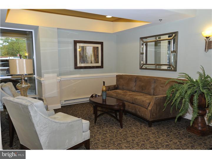 HUNTINGDON PLACE - Residential