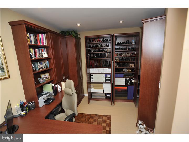 HUNTINGDON PLACE - Residential