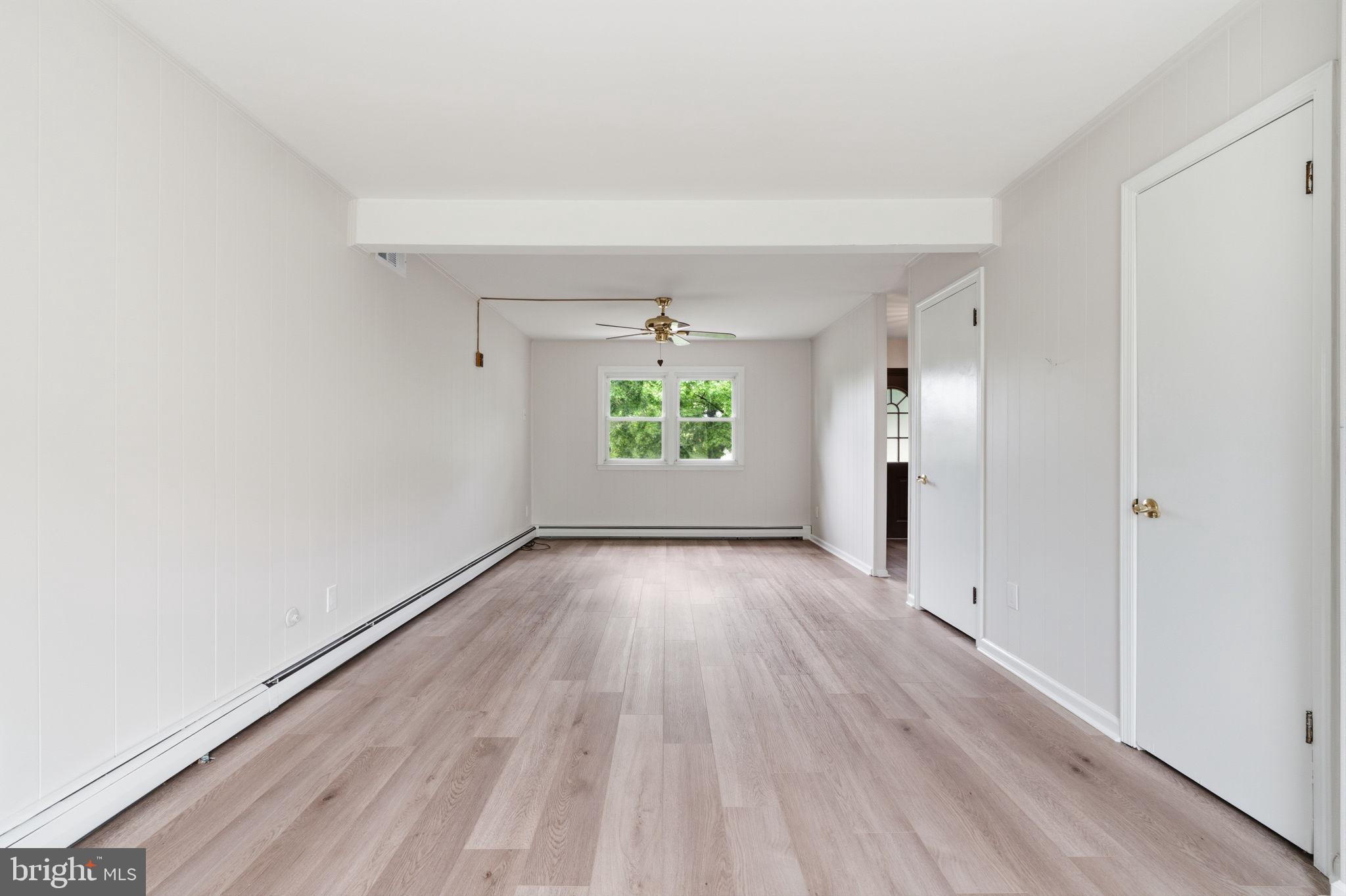 PALOMINO GLEN - Residential