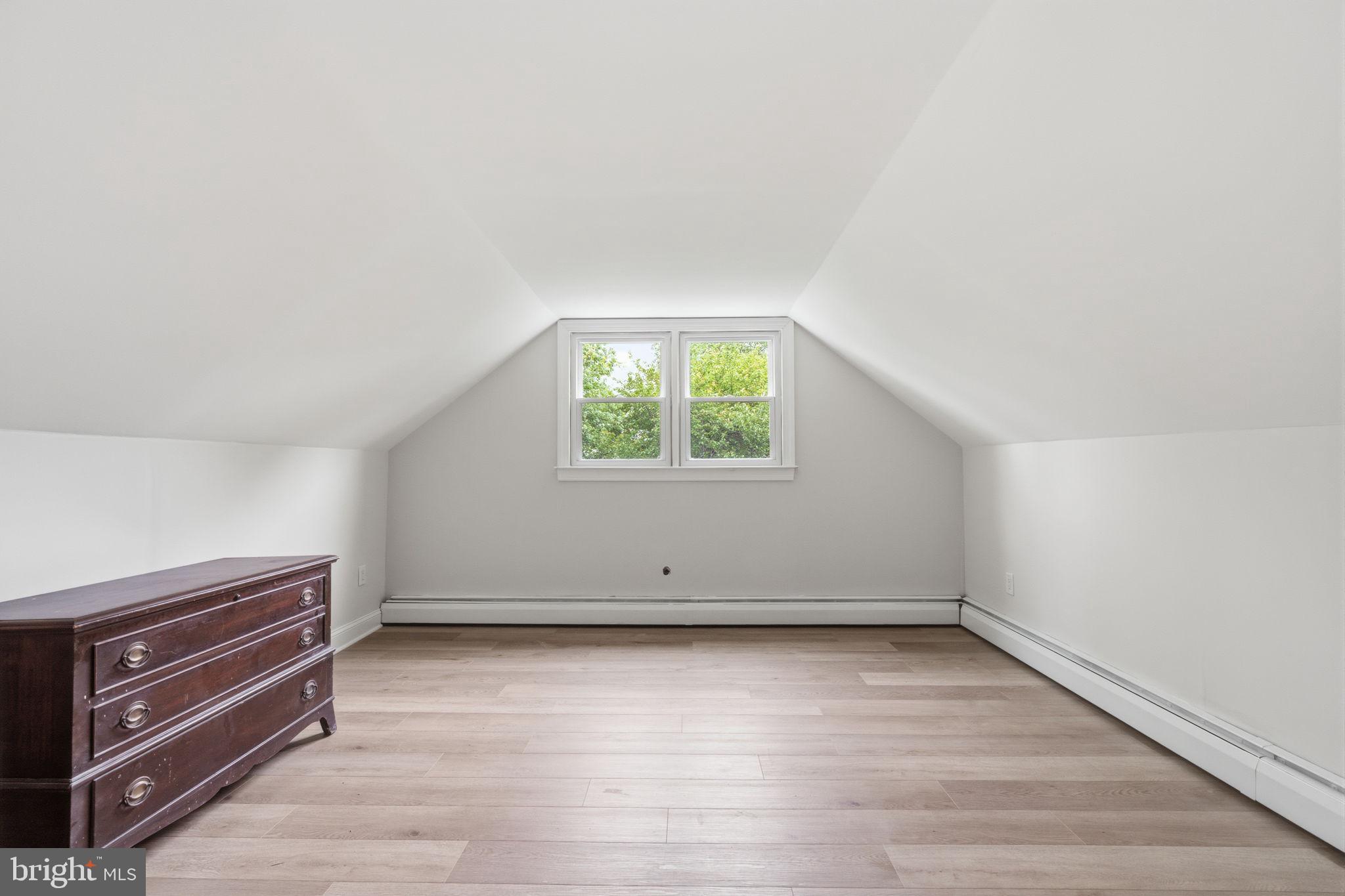 PALOMINO GLEN - Residential