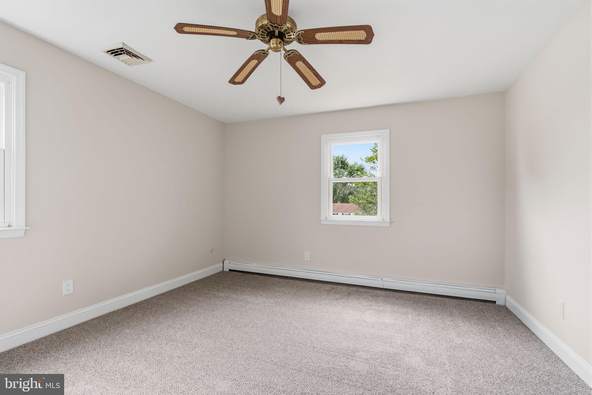 PALOMINO GLEN - Residential