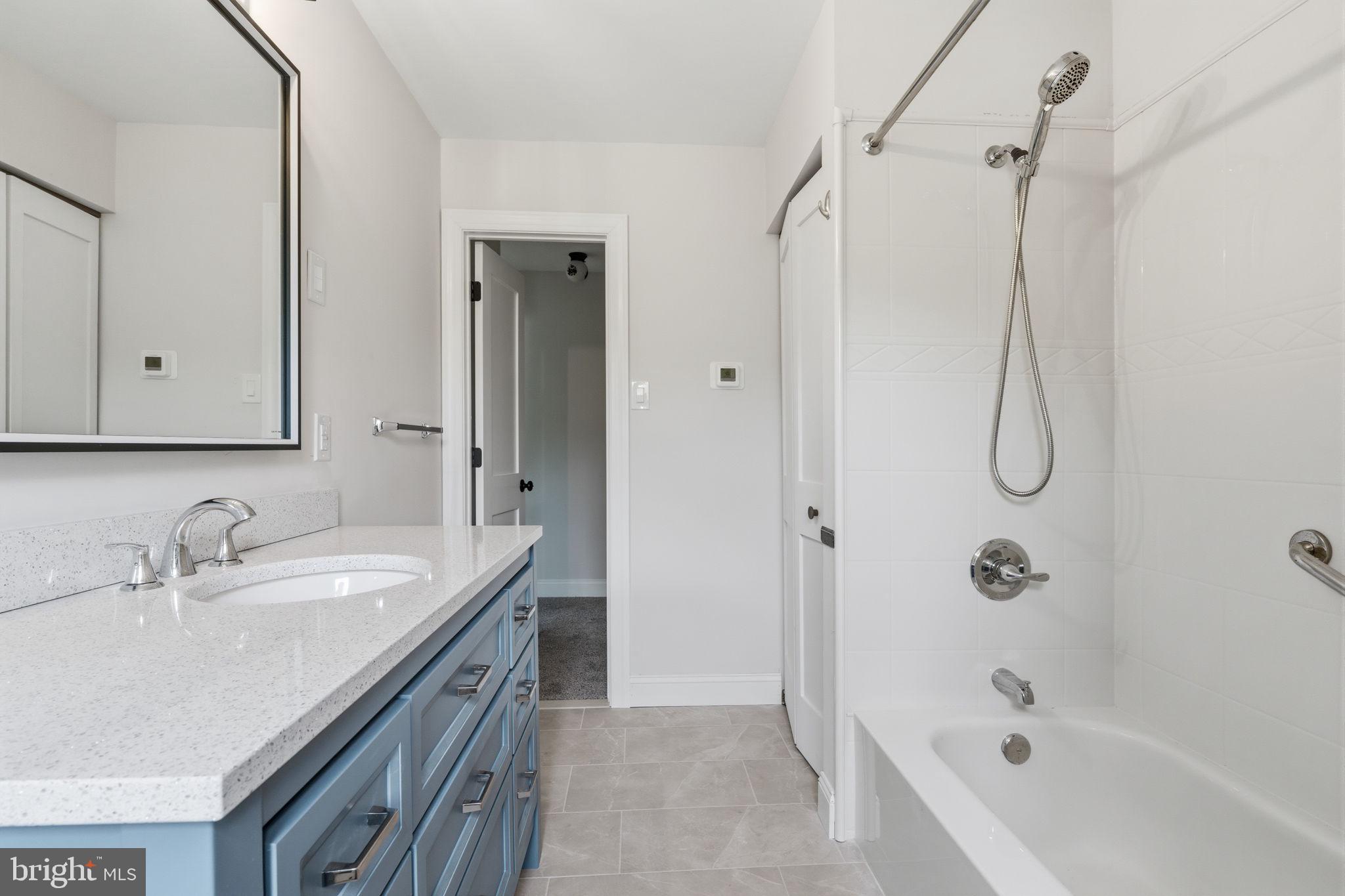 PALOMINO GLEN - Residential