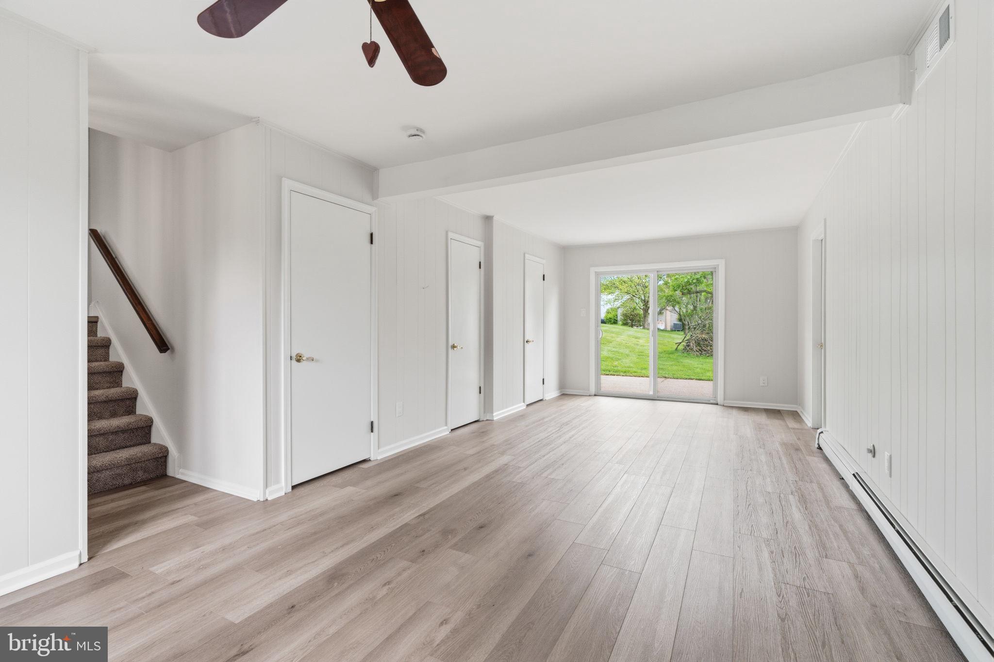 PALOMINO GLEN - Residential