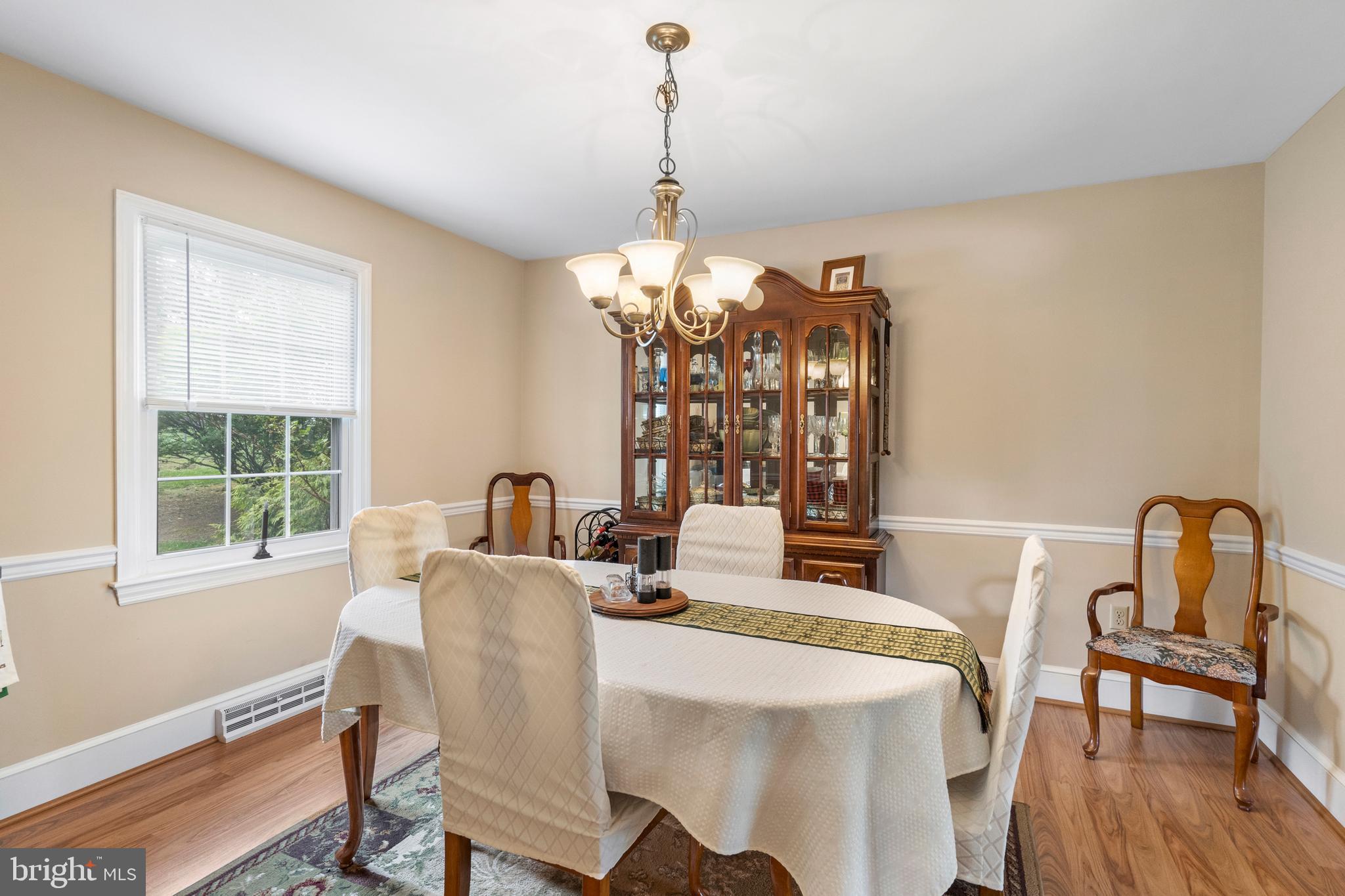 COLONIAL PARK - Residential