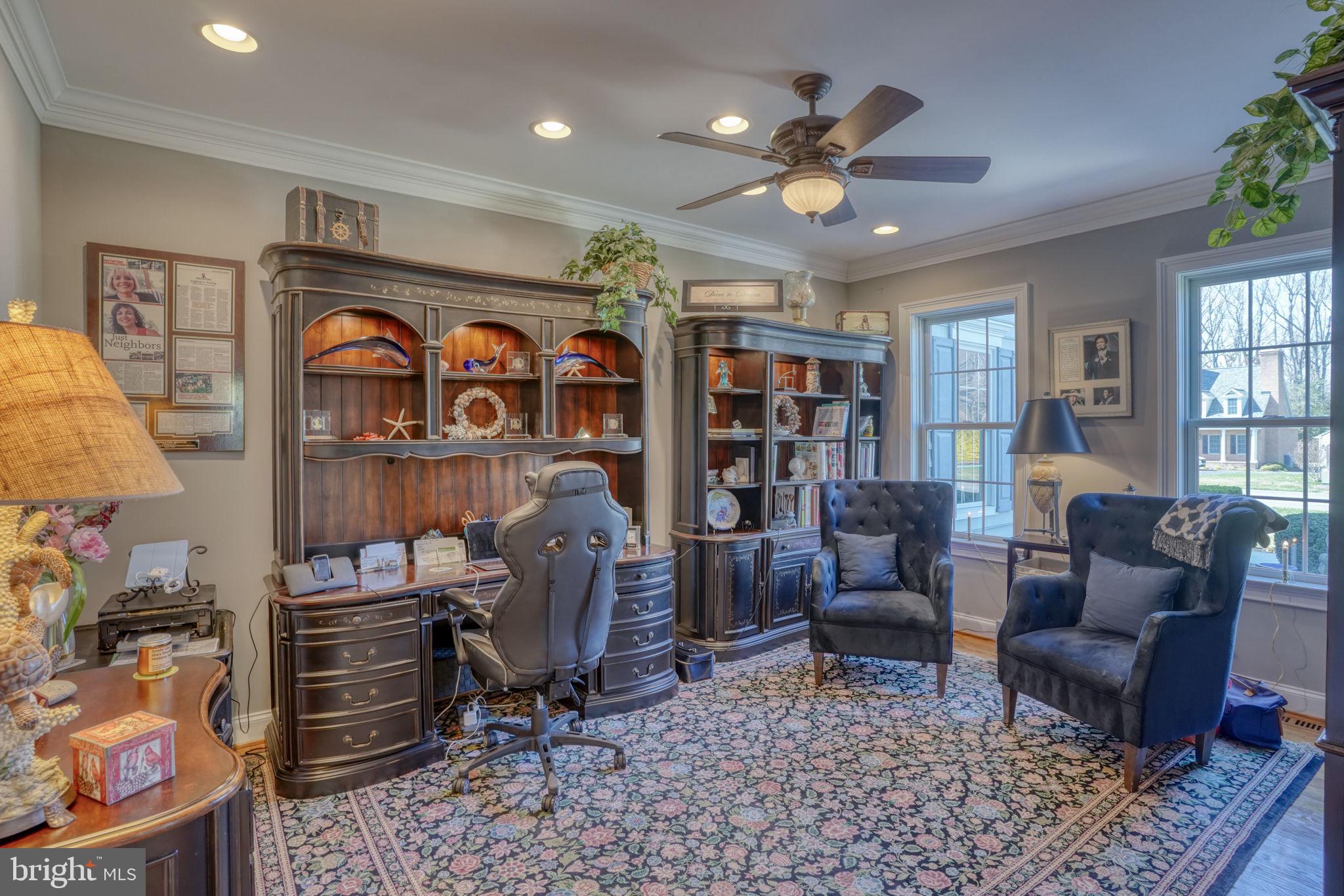 WOLFE POINTE - Residential