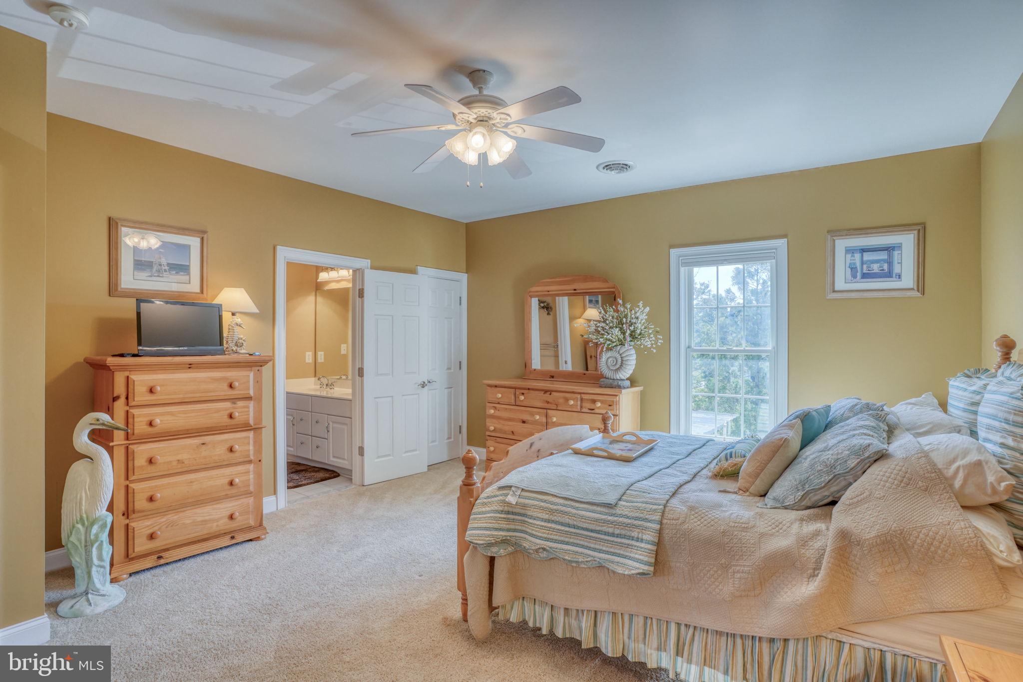 WOLFE POINTE - Residential