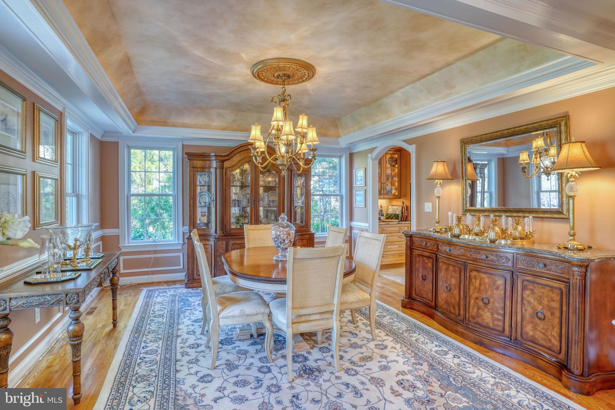 WOLFE POINTE - Residential