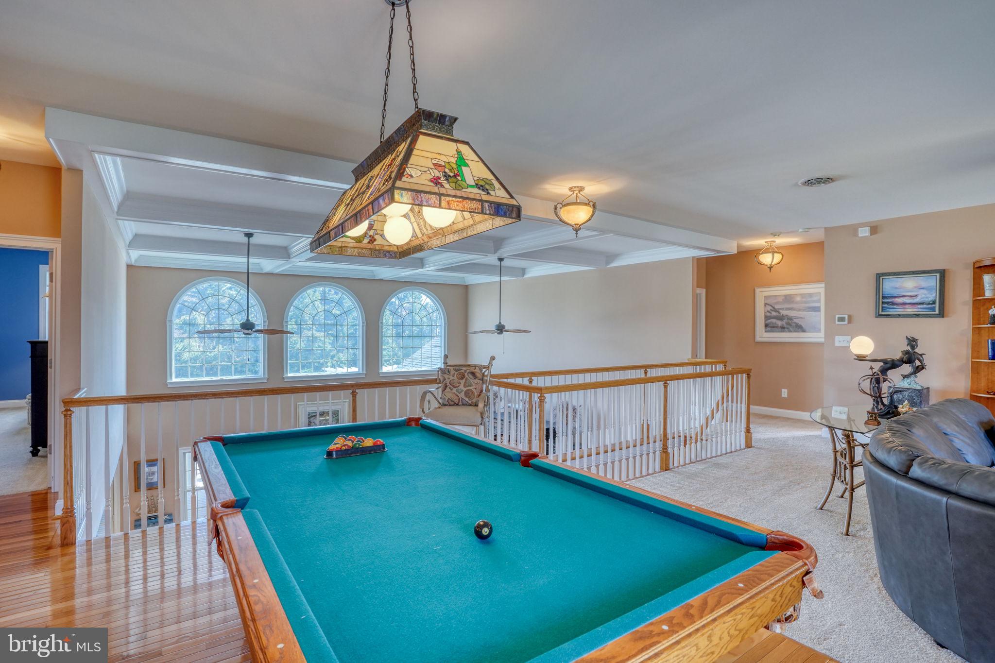 WOLFE POINTE - Residential