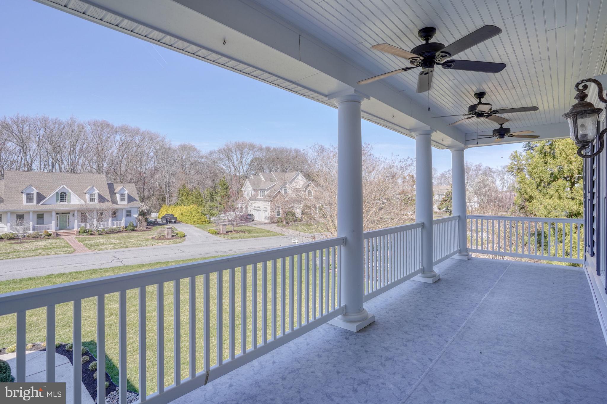 WOLFE POINTE - Residential