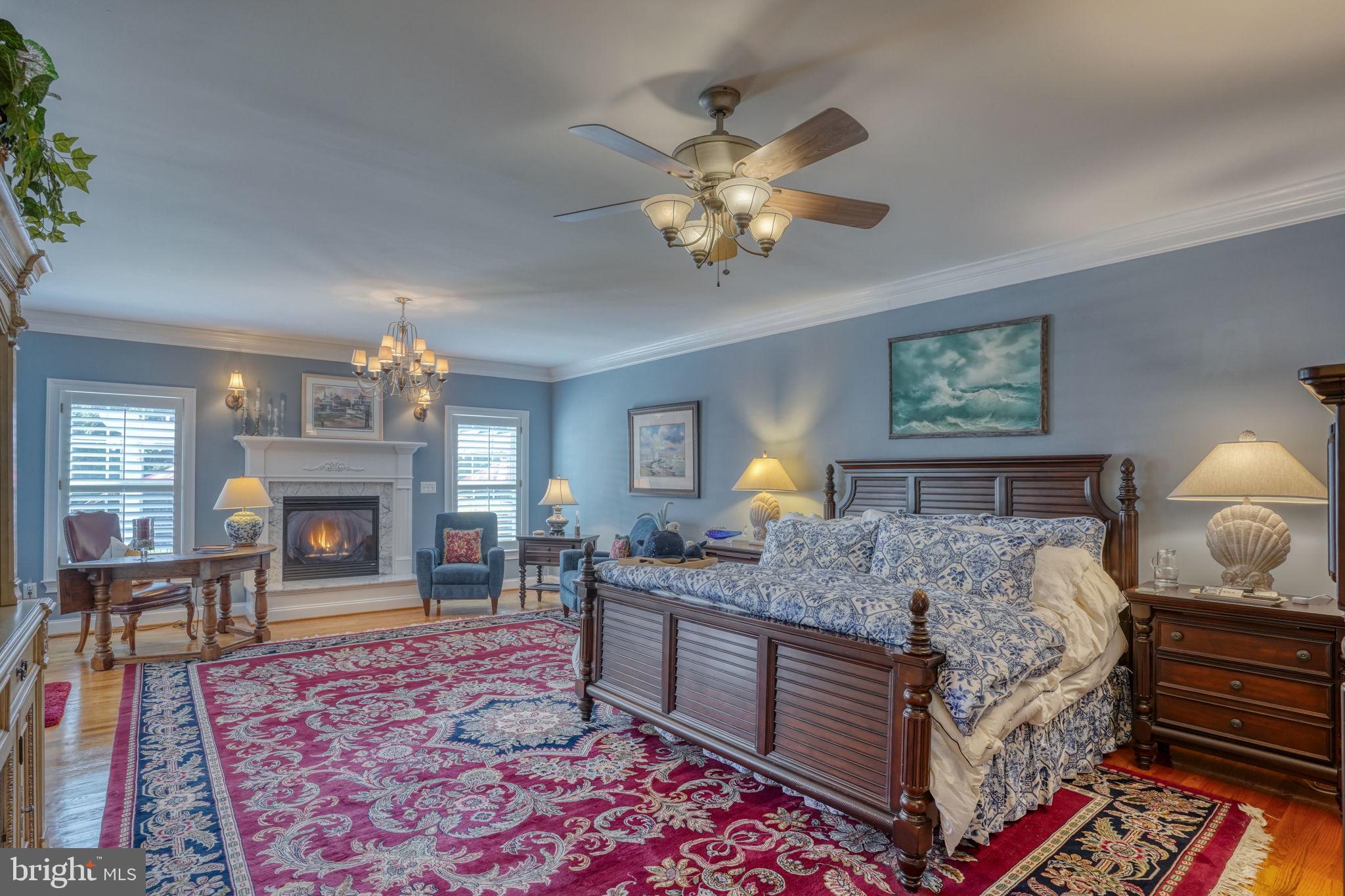 WOLFE POINTE - Residential