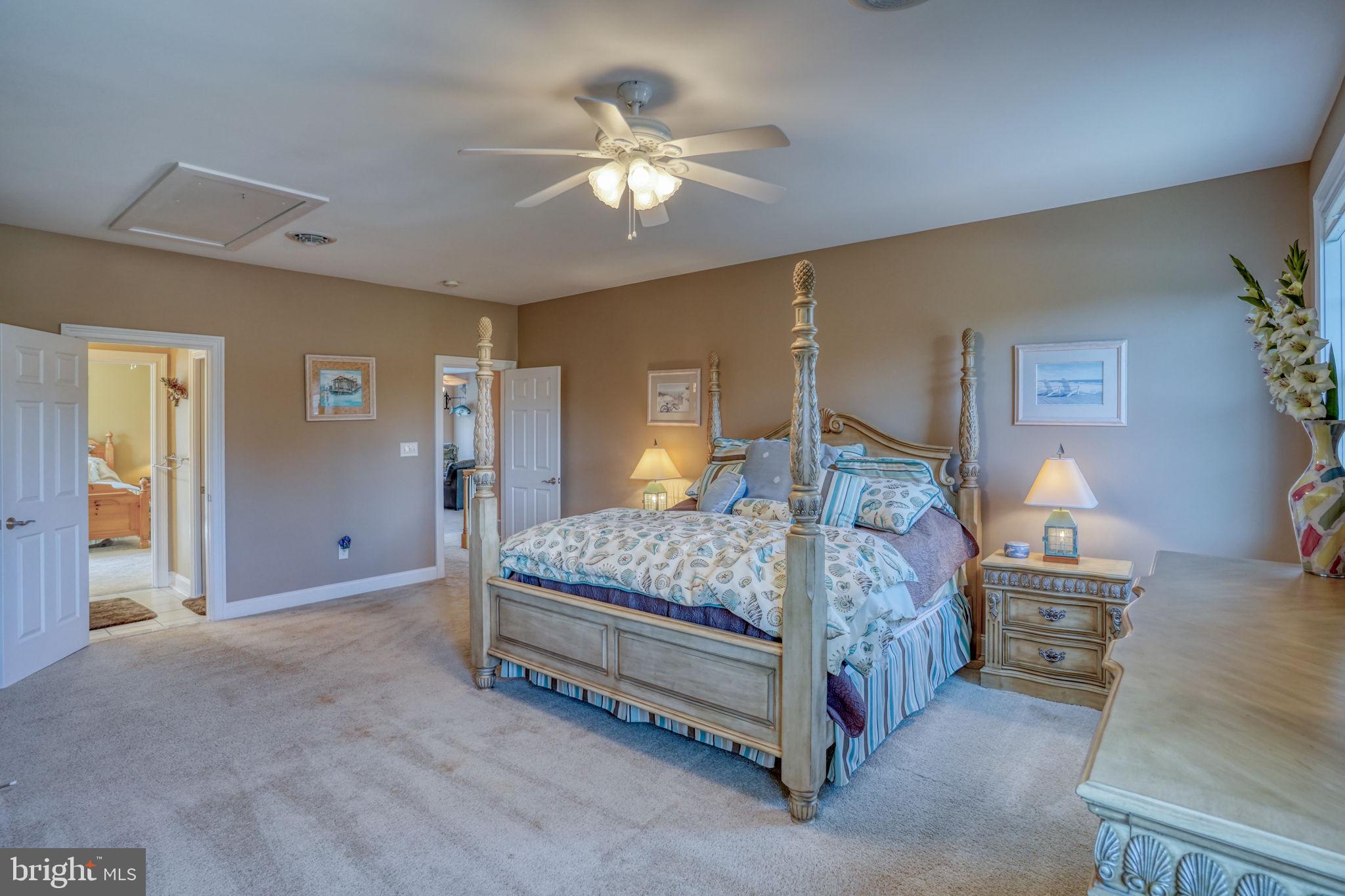 WOLFE POINTE - Residential