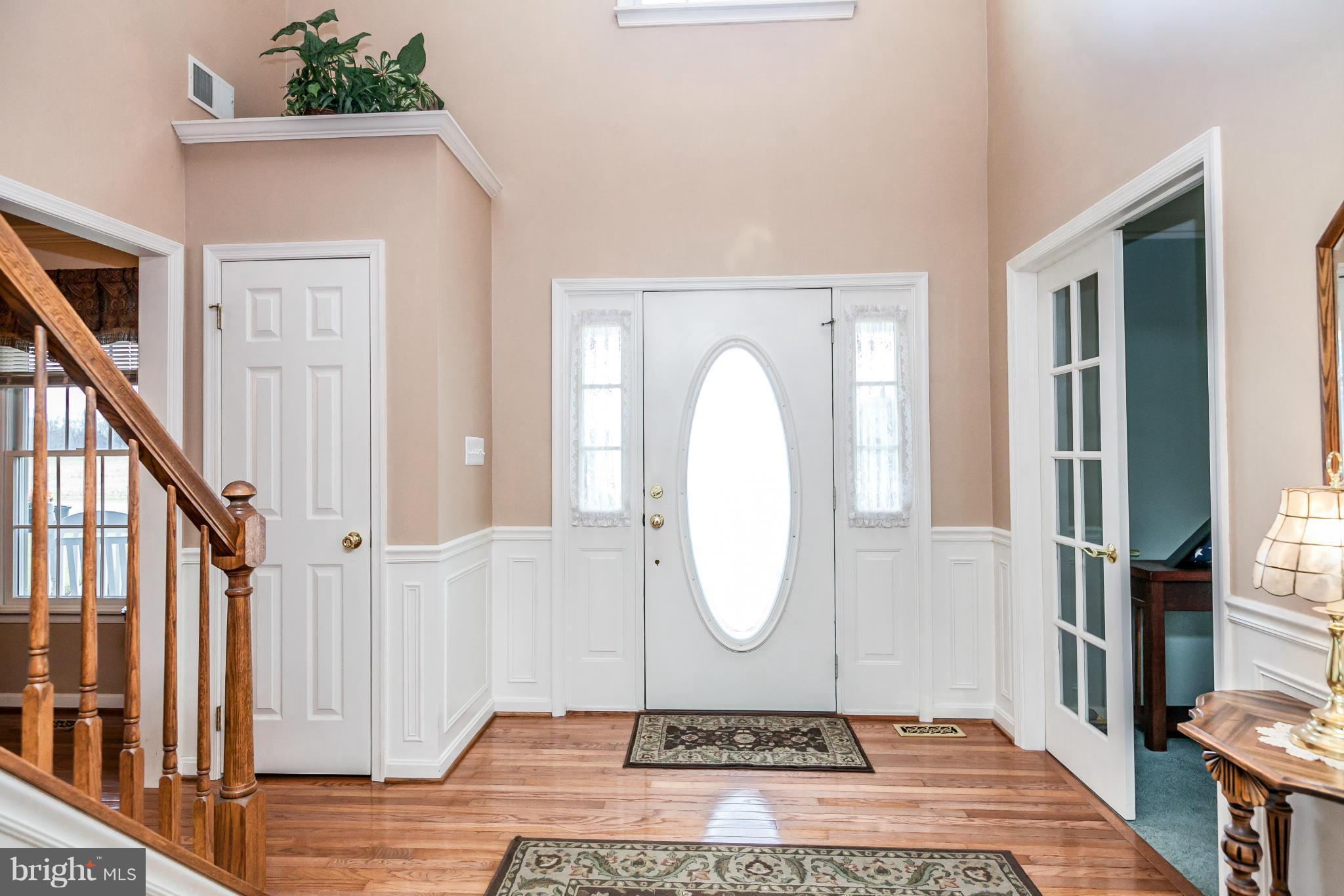 HOME FARM - Residential