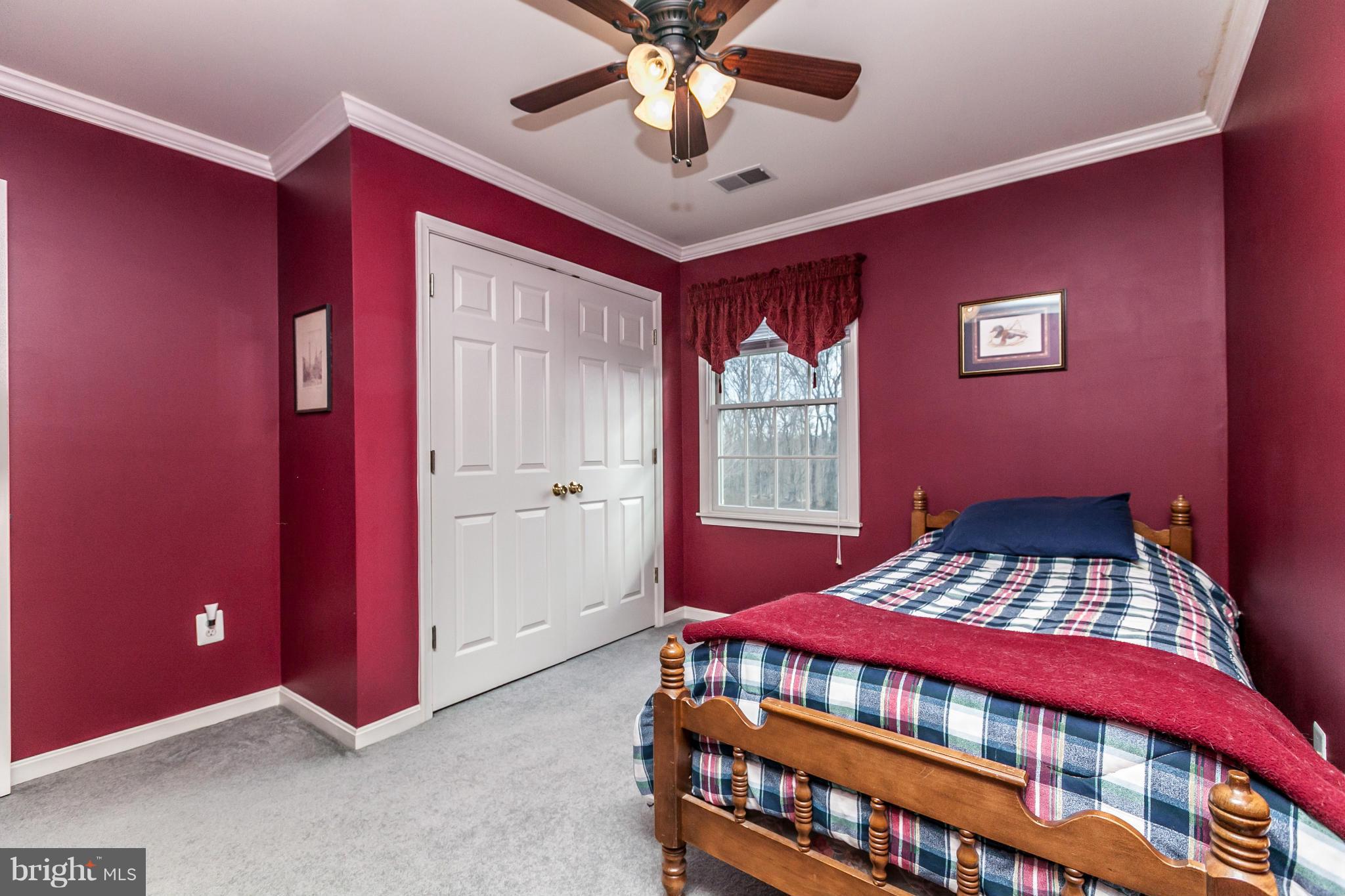 HOME FARM - Residential