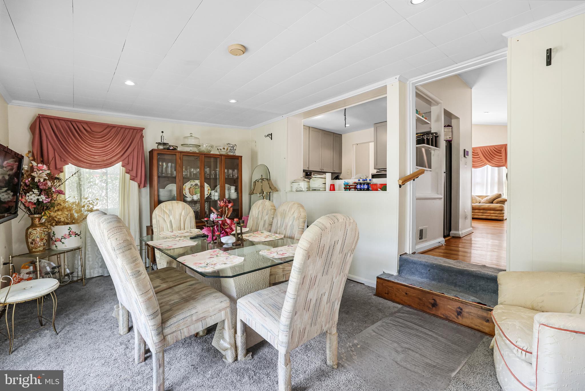 GREENWOOD KNOLLS - Residential