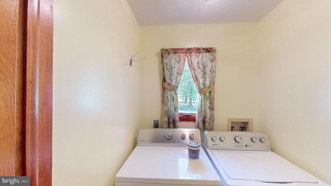 GREAT OAK VALLEY - Residential