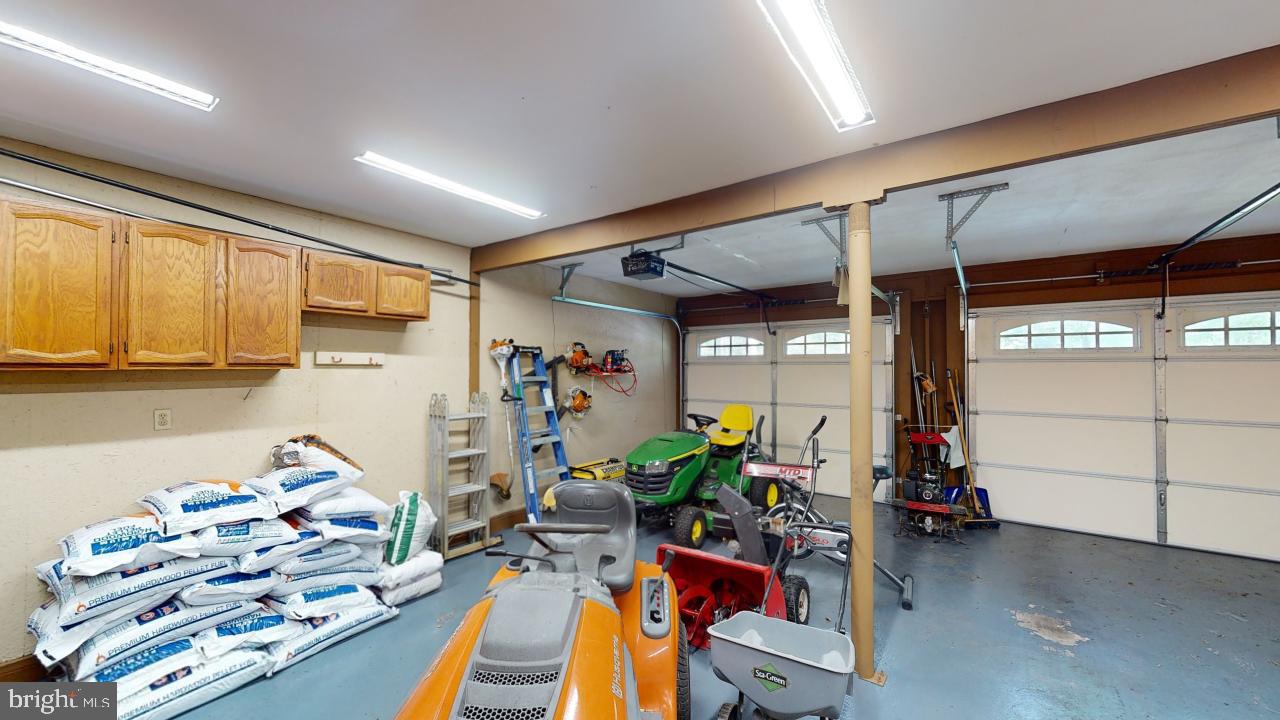 GREAT OAK VALLEY - Residential