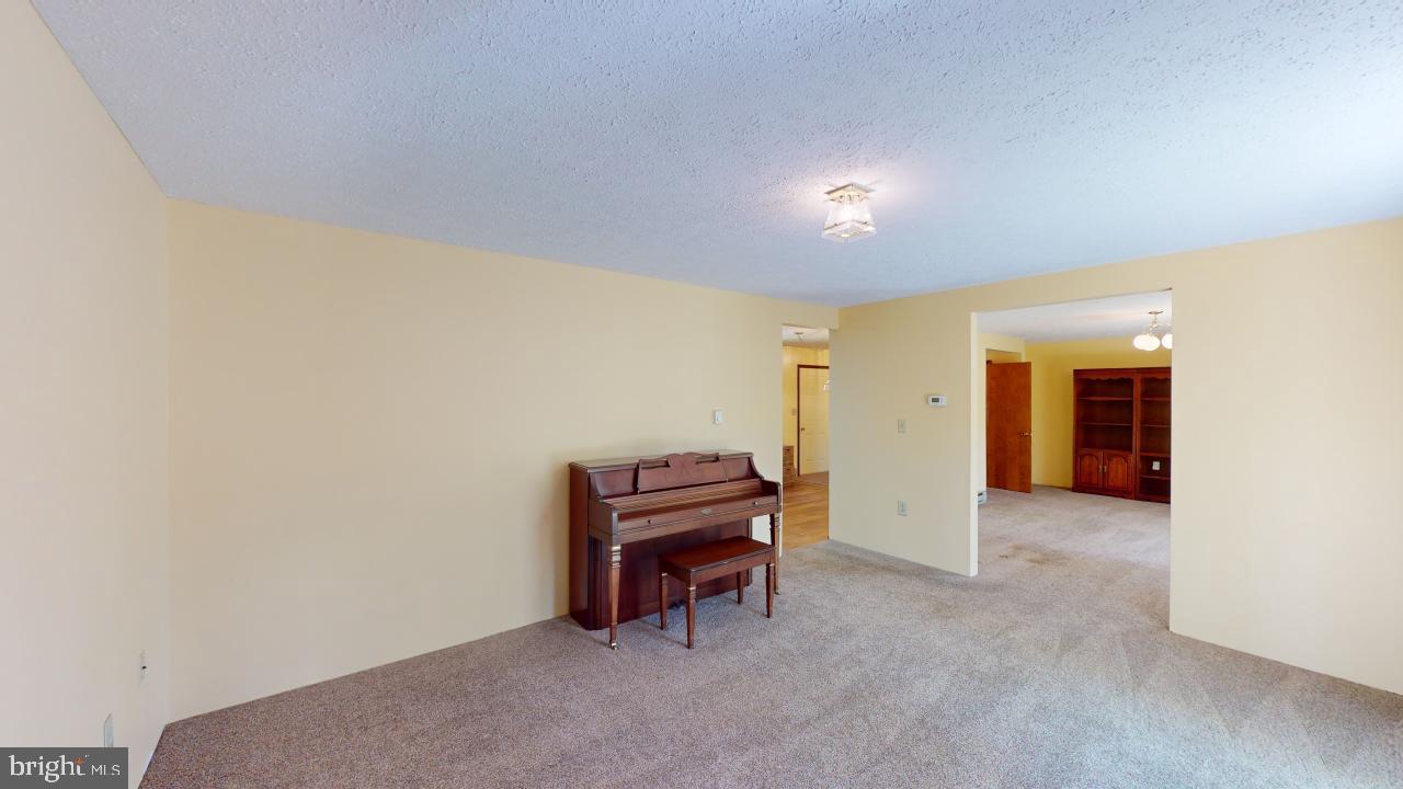 GREAT OAK VALLEY - Residential