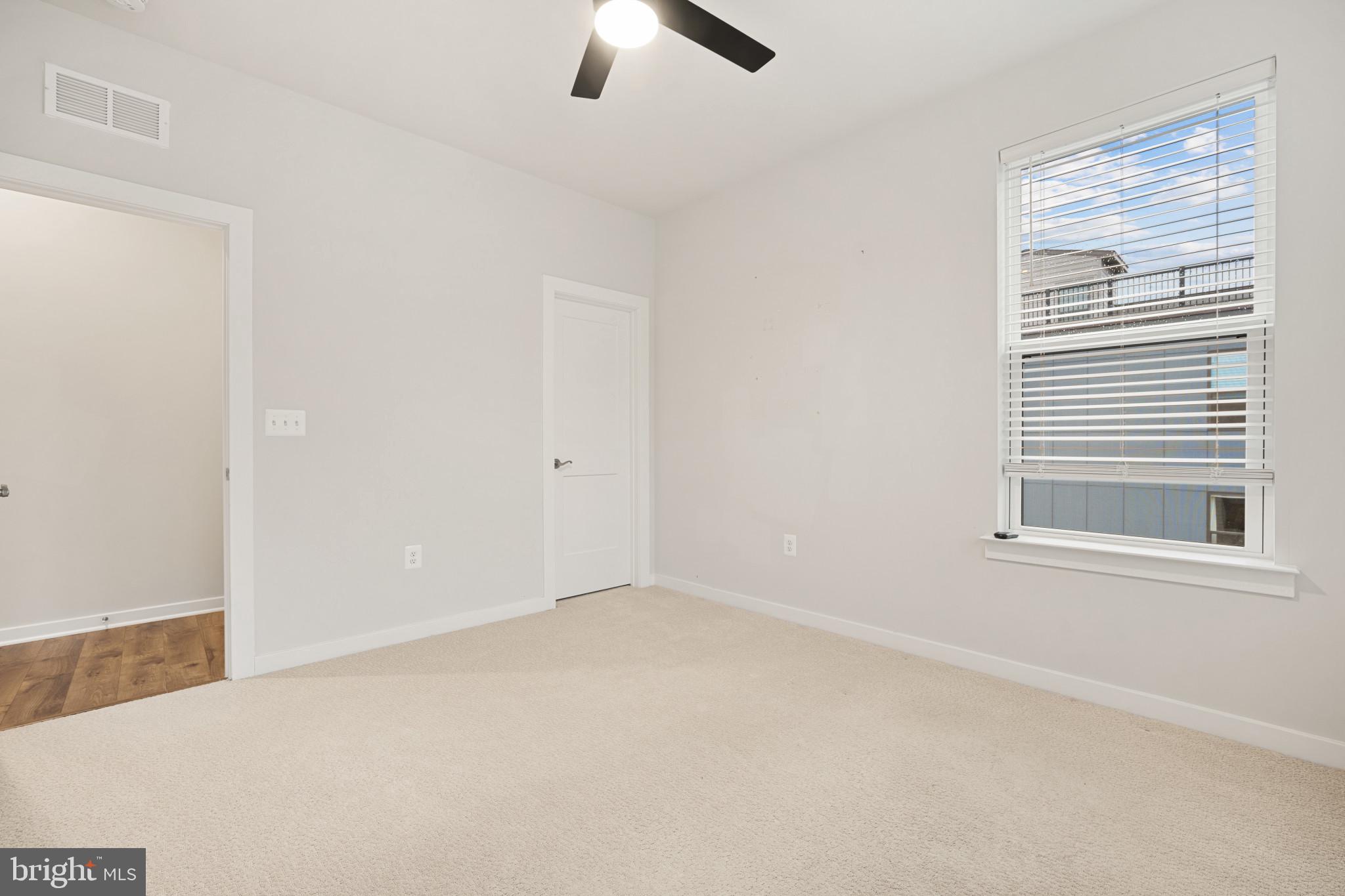 ASHBROOK PLACE - Residential Lease