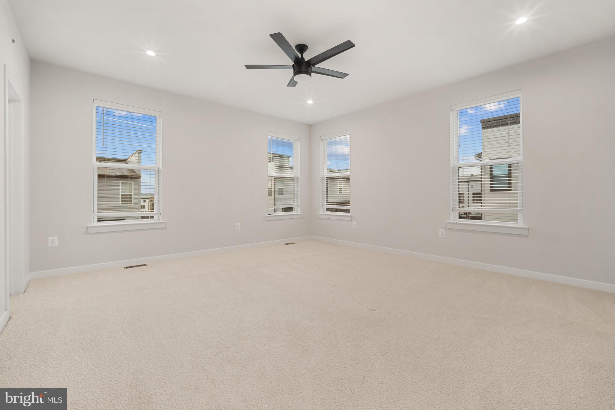 ASHBROOK PLACE - Residential Lease