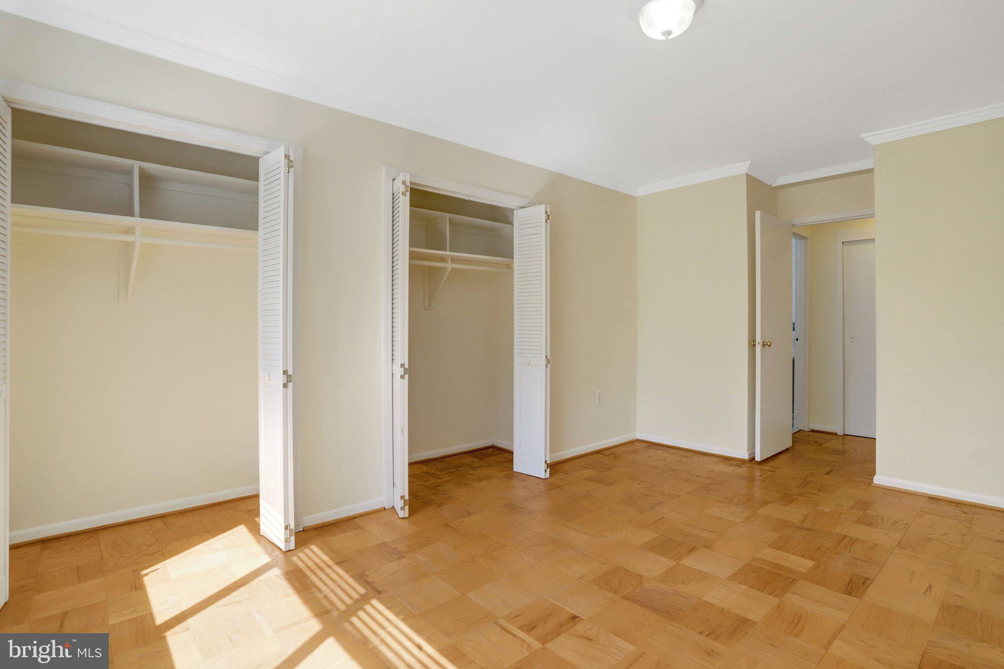 PARK TOWERS - Residential