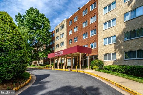 Photo of 200 N Maple Avenue #313, FALLS CHURCH, VA 22046 (MLS # VAFA2003820)